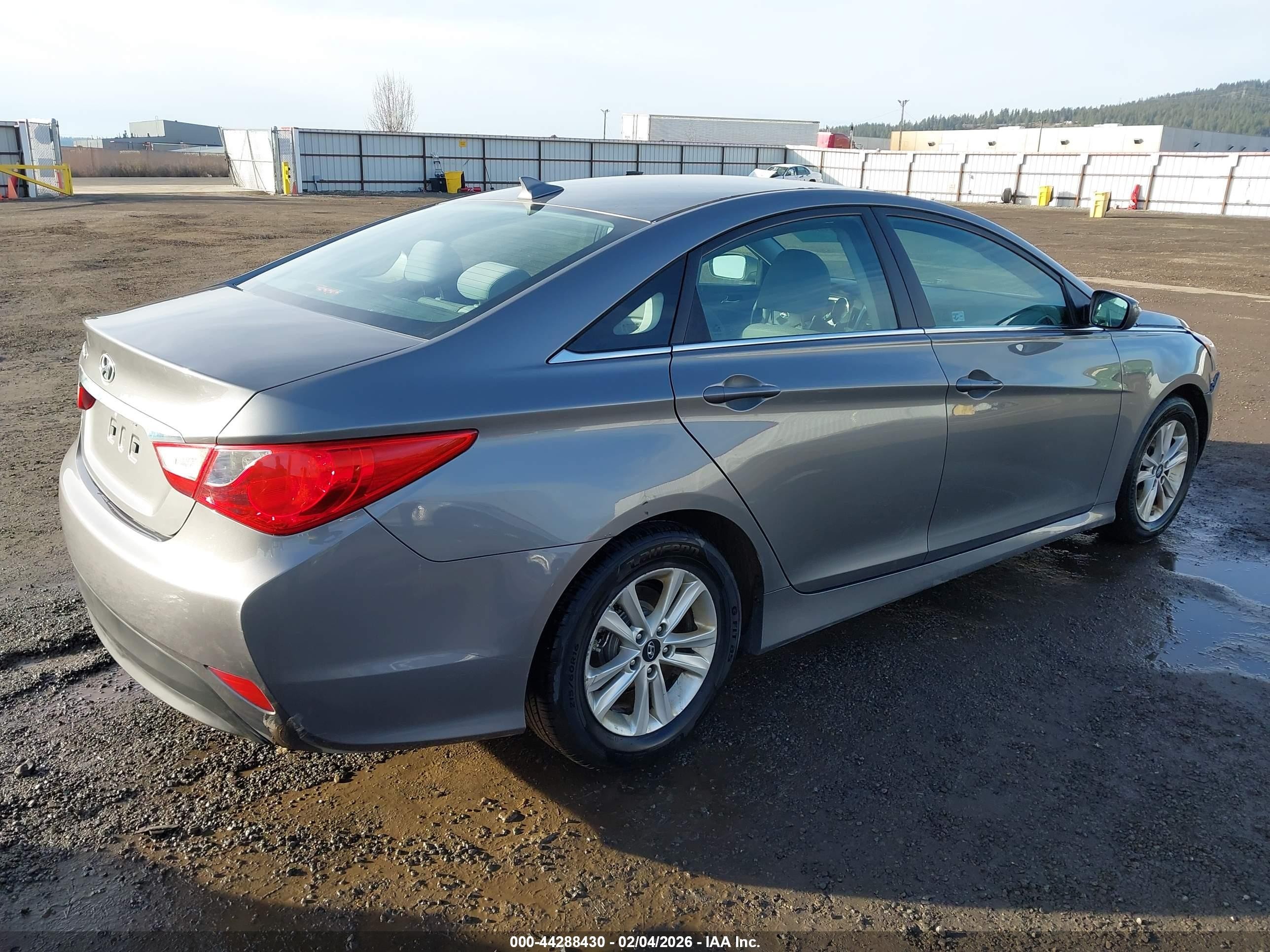 2014 Hyundai Sonata Gls Серый vin: 5NPEB4AC9EH827411