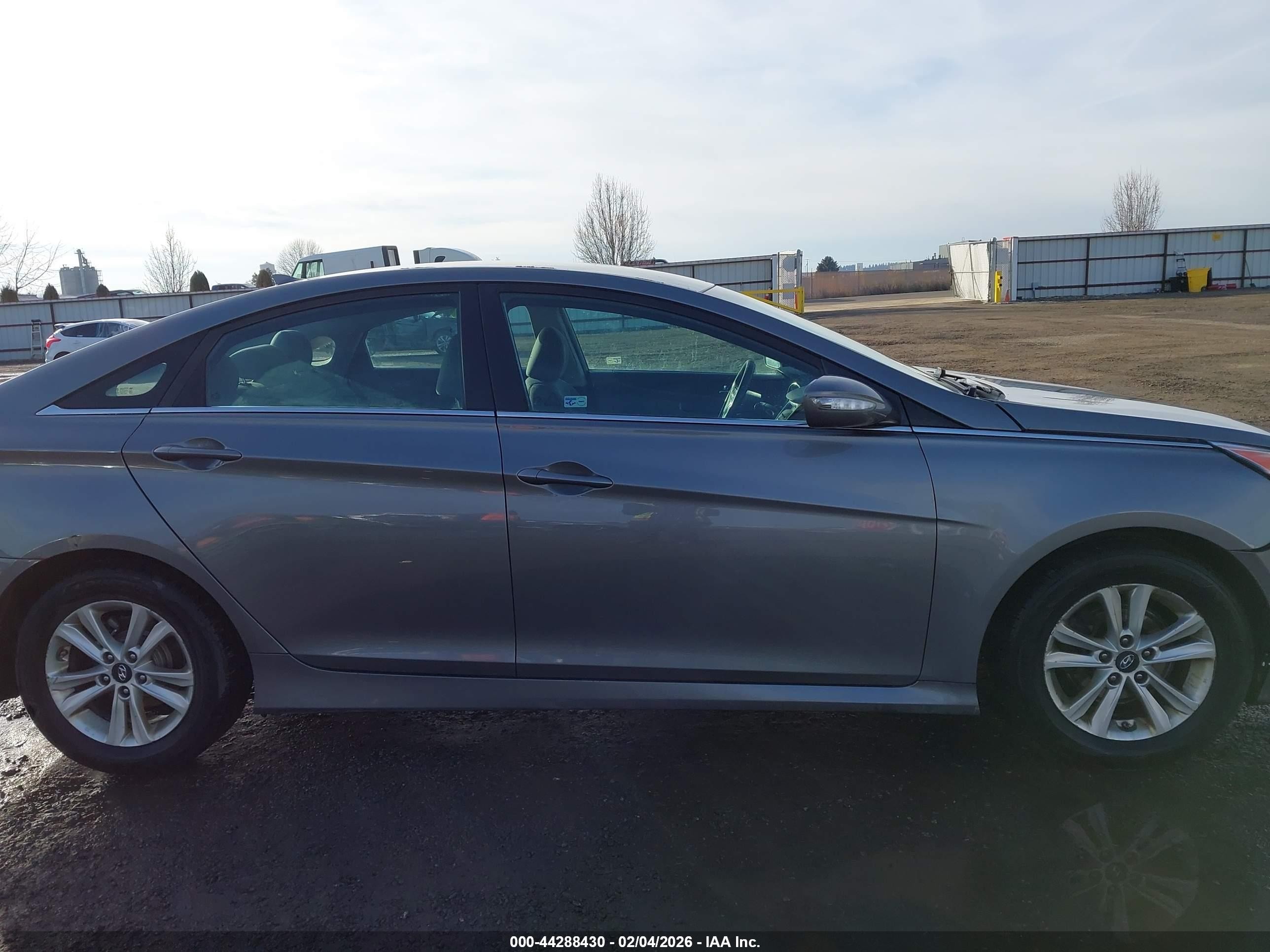 2014 Hyundai Sonata Gls Серый vin: 5NPEB4AC9EH827411