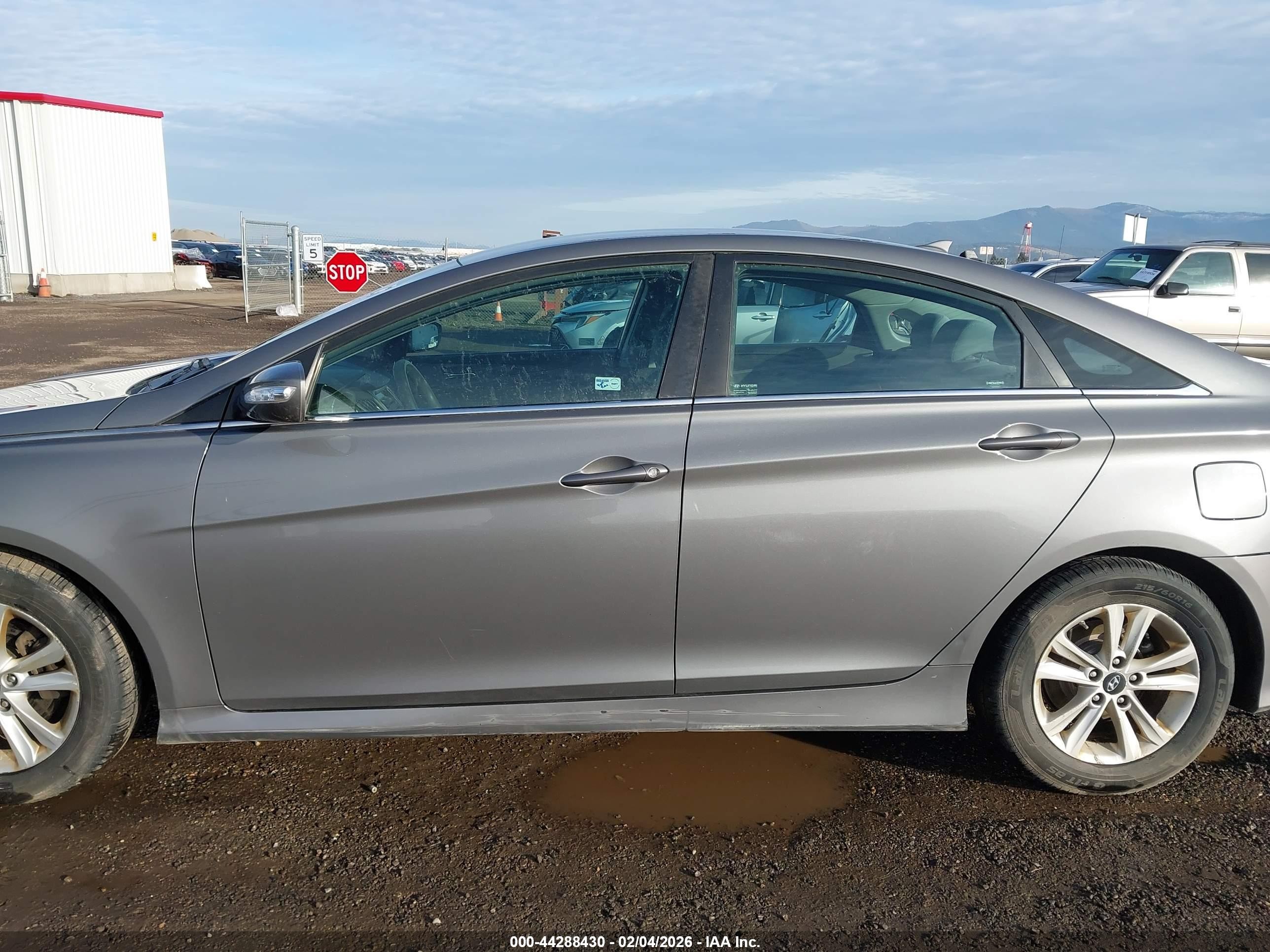 2014 Hyundai Sonata Gls Серый vin: 5NPEB4AC9EH827411