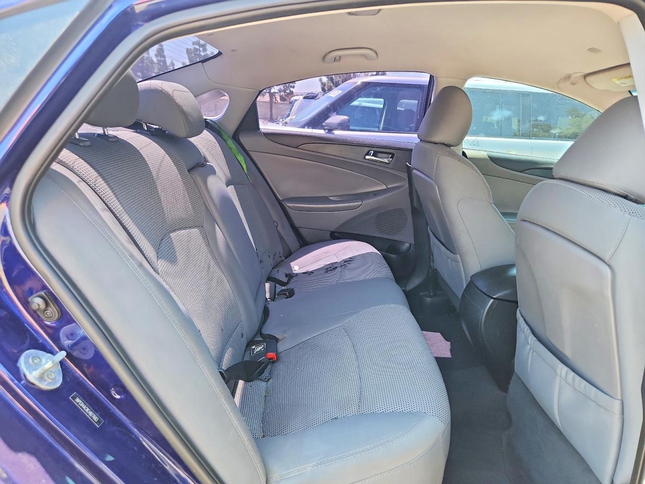 2014 Hyundai Sonata Gls Blue vin: 5NPEB4AC9EH827683