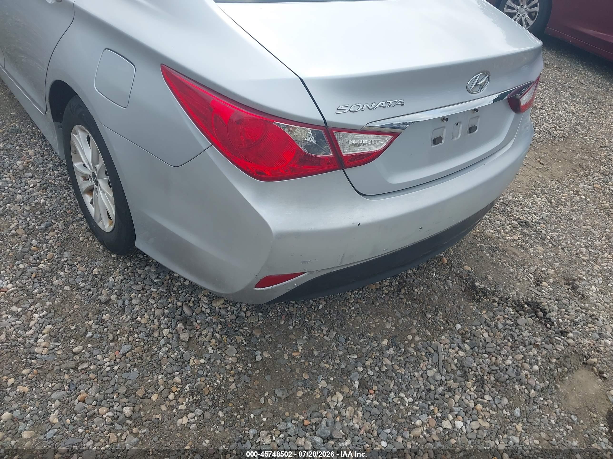 2014 Hyundai Sonata Gls Silver vin: 5NPEB4AC9EH840367