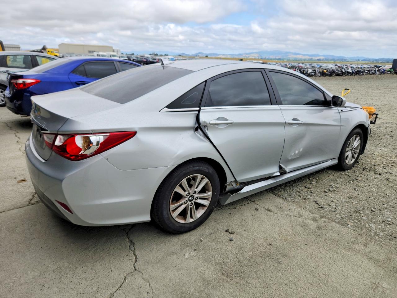 2014 Hyundai Sonata Gls Silver vin: 5NPEB4AC9EH851367