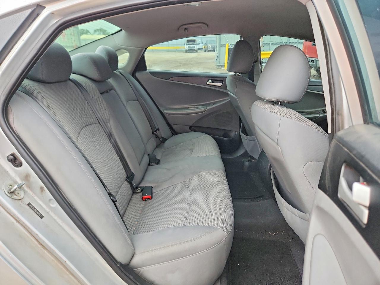 2014 Hyundai Sonata Gls Серебряный vin: 5NPEB4AC9EH860523