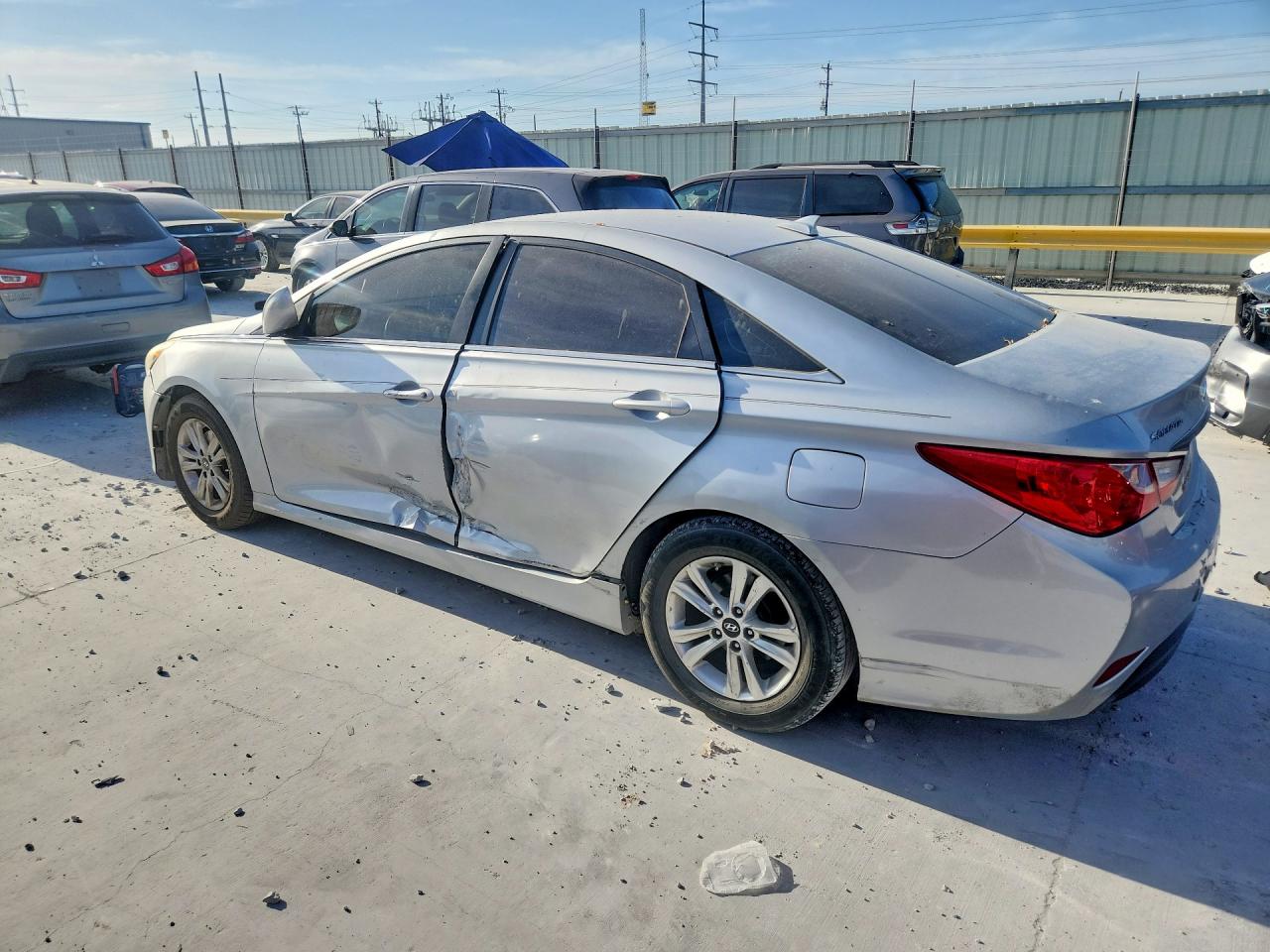 2014 Hyundai Sonata Gls Silver vin: 5NPEB4AC9EH860778