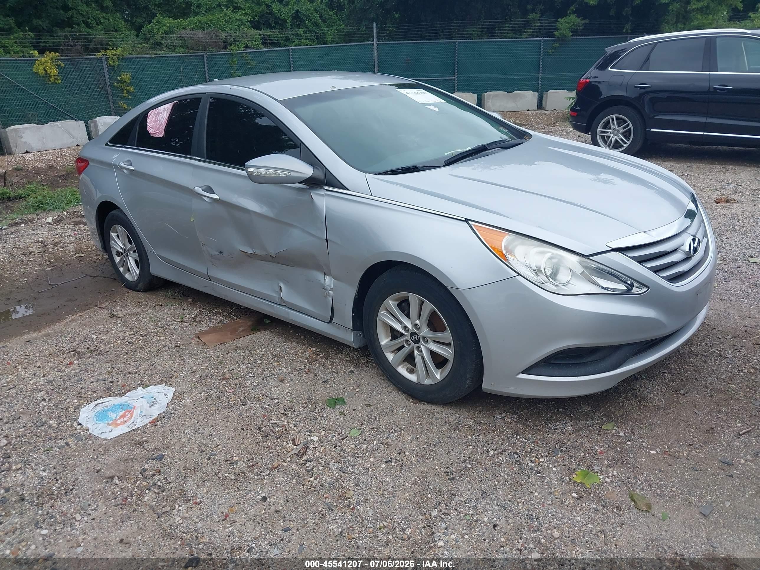 2014 Hyundai Sonata Gls Silver vin: 5NPEB4AC9EH876396