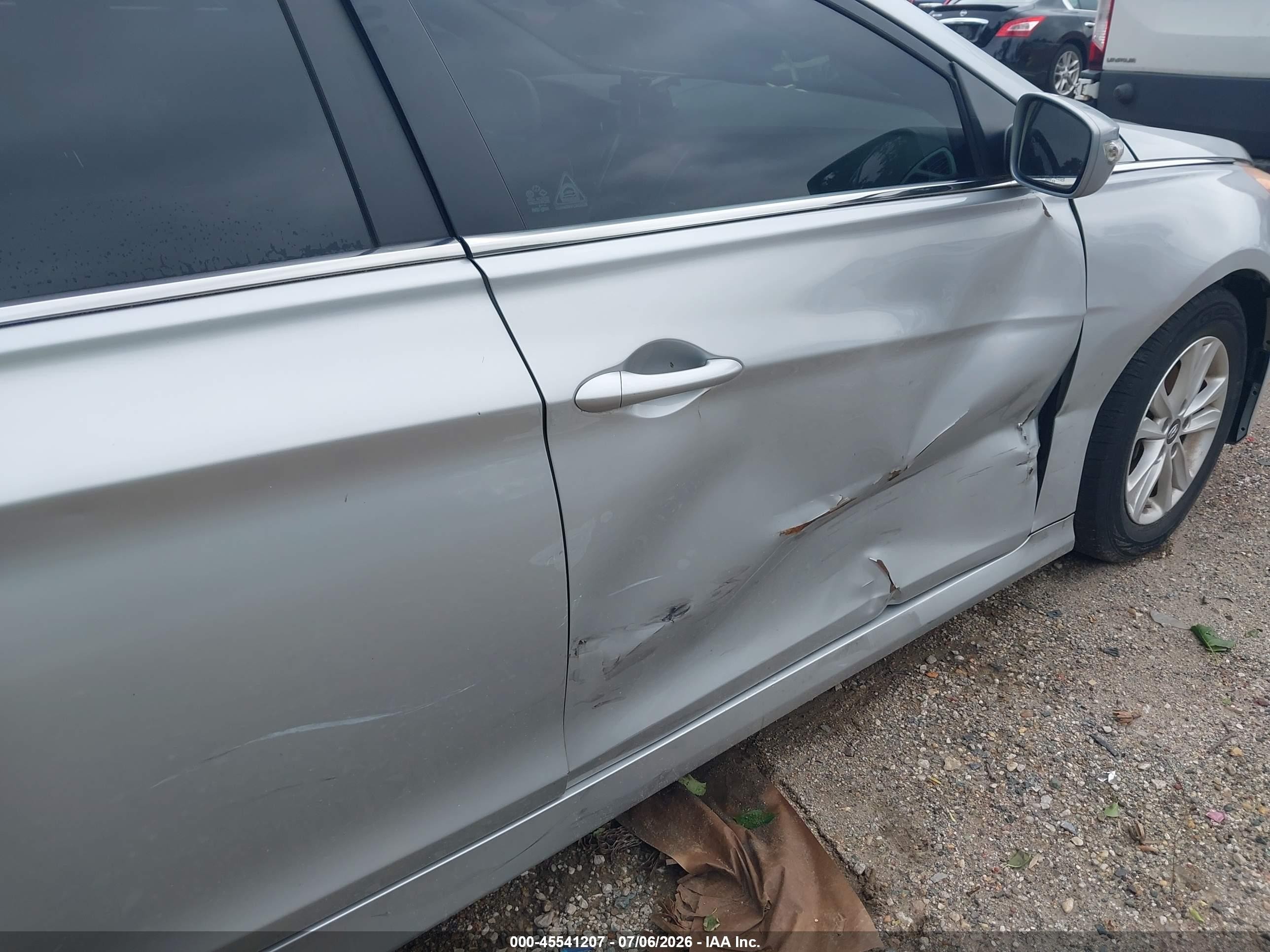 2014 Hyundai Sonata Gls Silver vin: 5NPEB4AC9EH876396