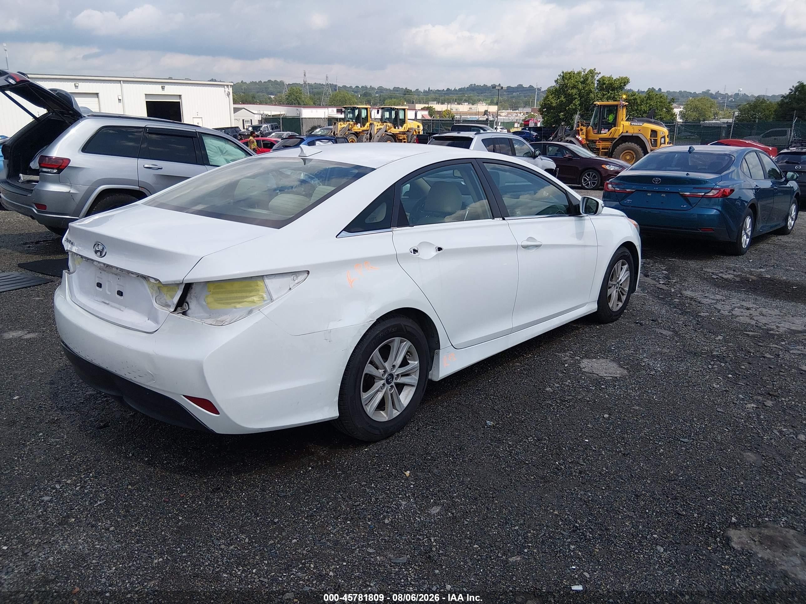 2014 Hyundai Sonata Gls Белый vin: 5NPEB4AC9EH877872
