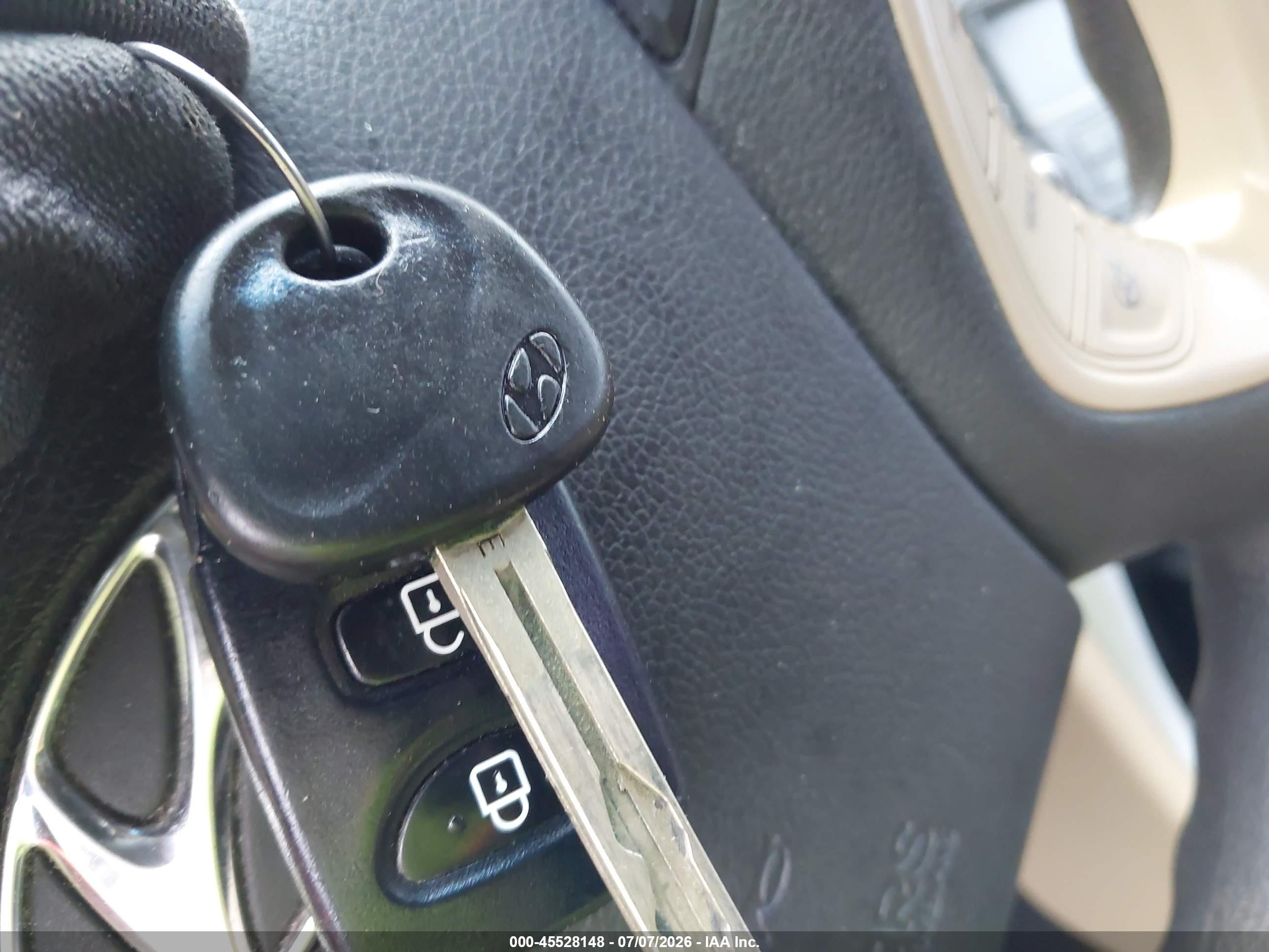 2014 Hyundai Sonata Gls Dark Blue vin: 5NPEB4AC9EH886152