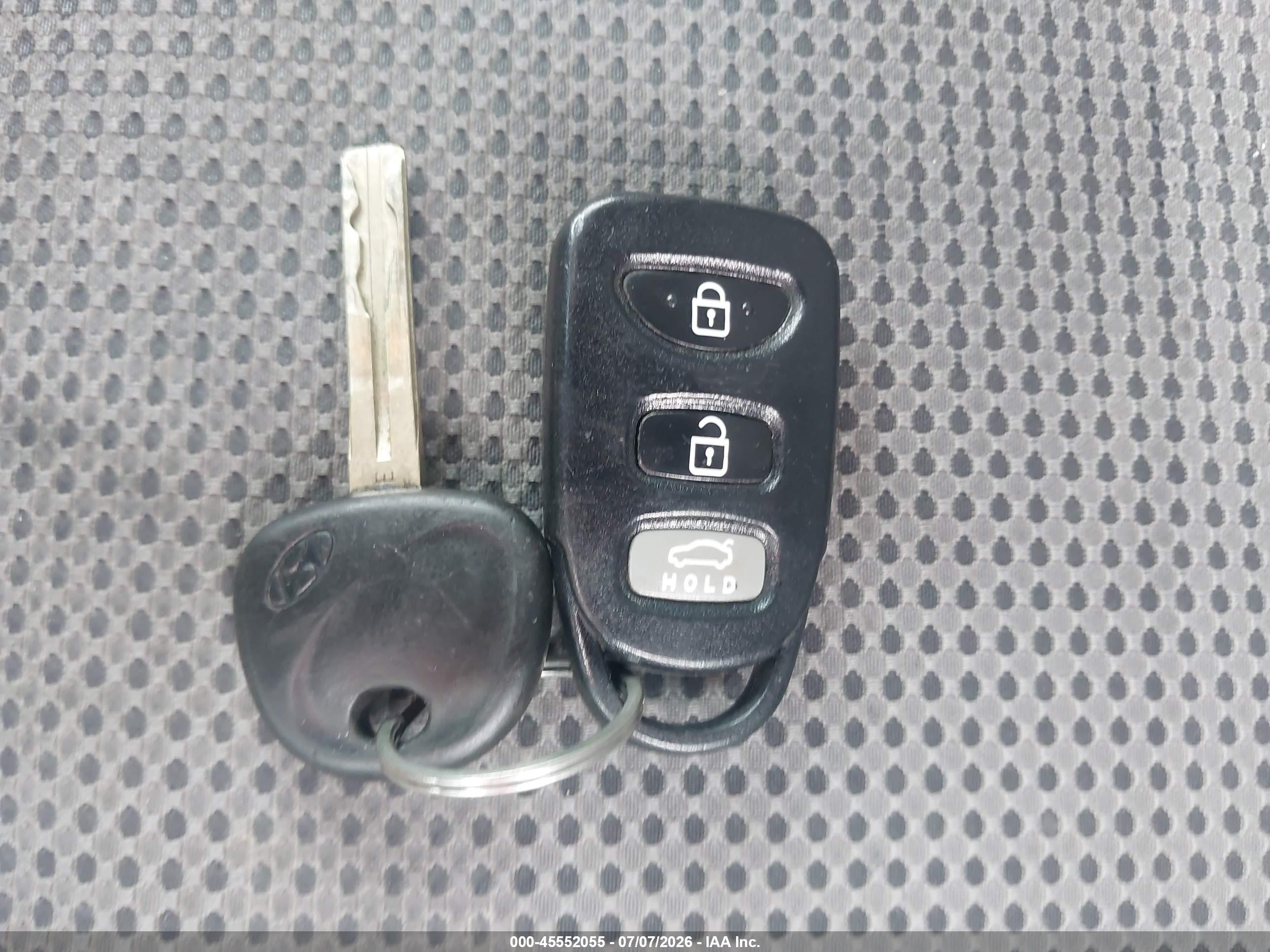 2014 Hyundai Sonata Gls Серебряный vin: 5NPEB4AC9EH901409