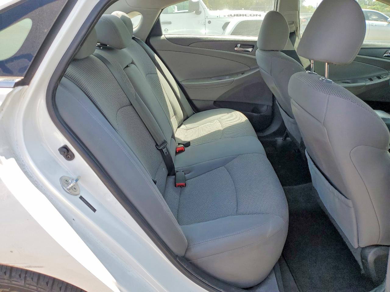 2014 Hyundai Sonata Gls White vin: 5NPEB4AC9EH911602