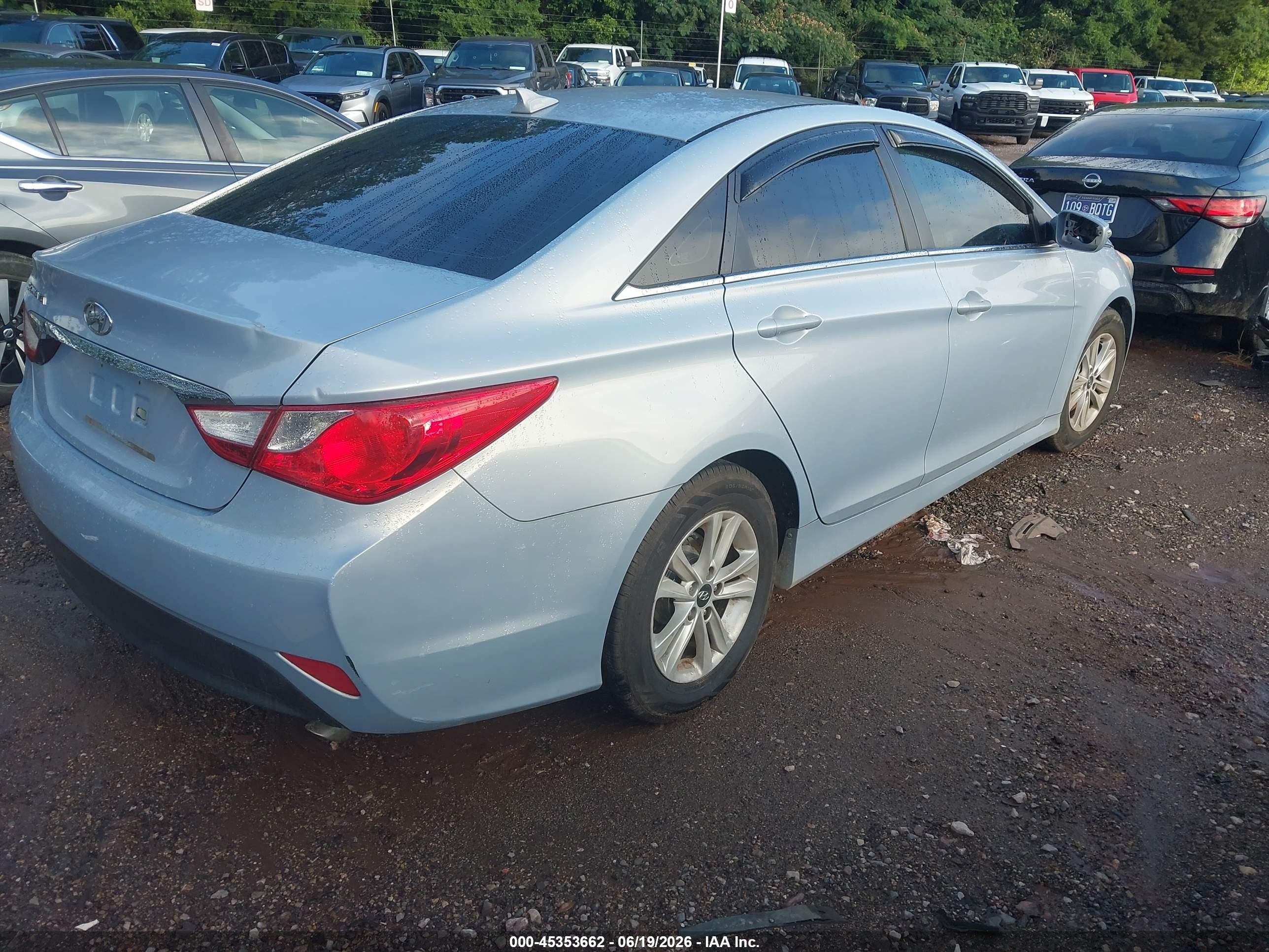 2014 Hyundai Sonata Gls Light Blue vin: 5NPEB4AC9EH918047