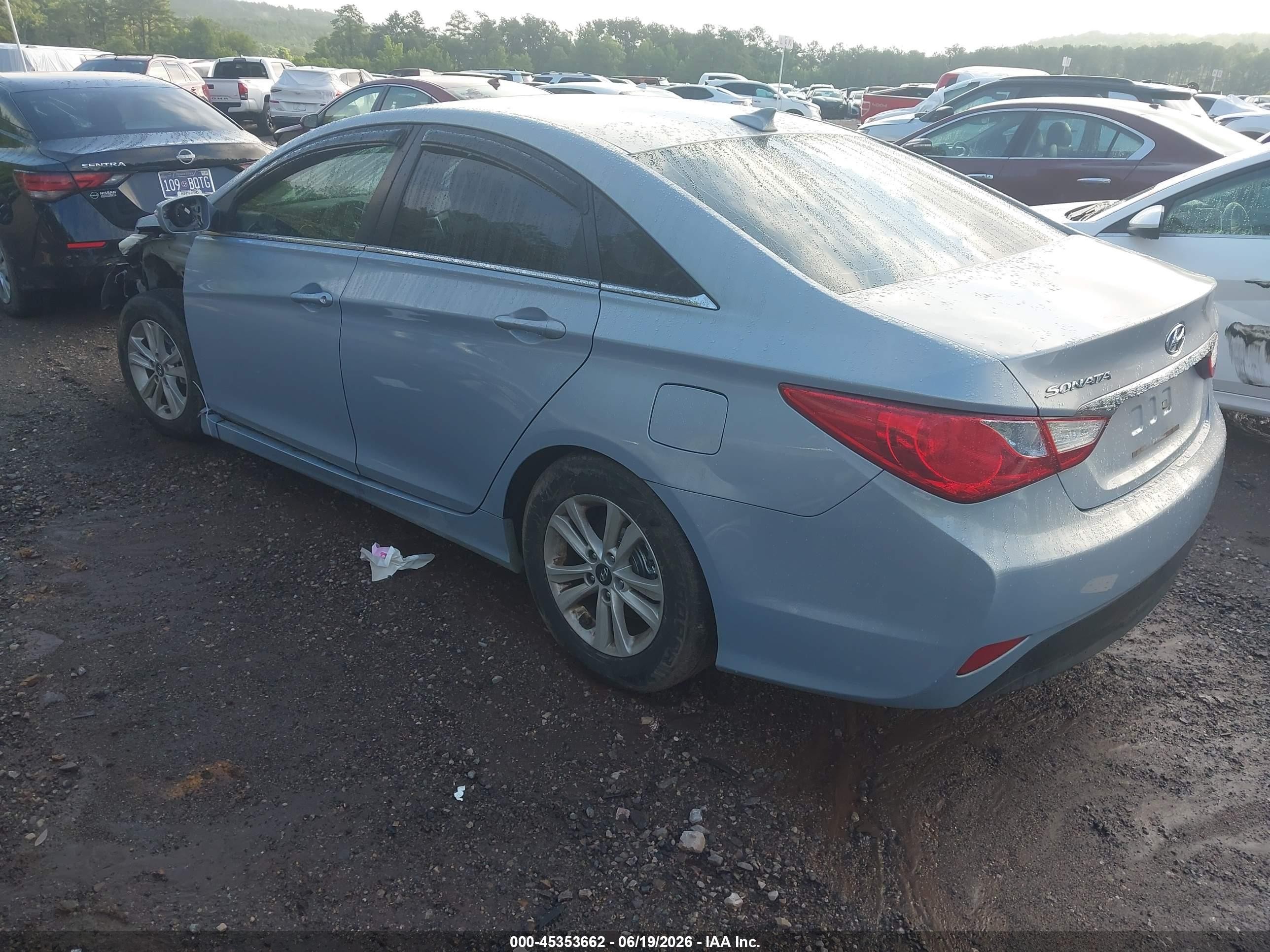 2014 Hyundai Sonata Gls Light Blue vin: 5NPEB4AC9EH918047