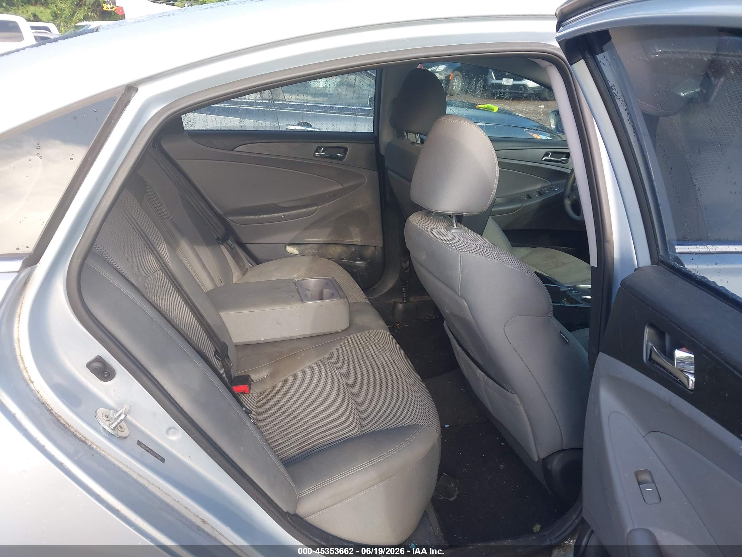 2014 Hyundai Sonata Gls Light Blue vin: 5NPEB4AC9EH918047