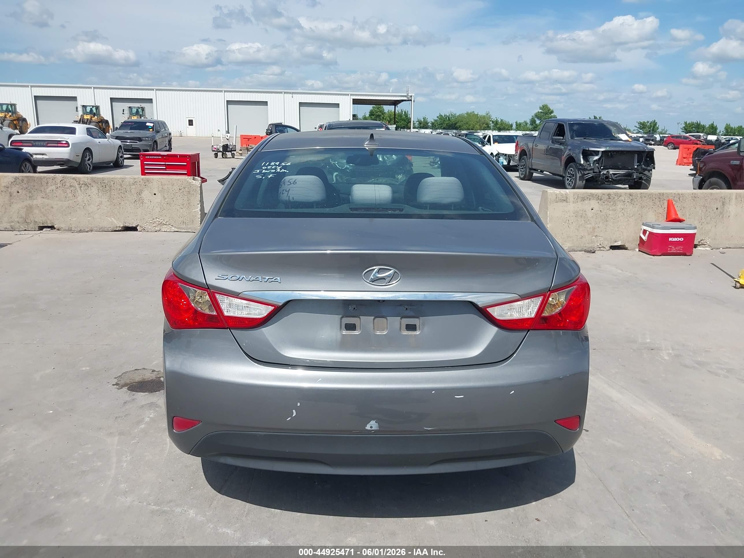 2014 Hyundai Sonata Gls Gray vin: 5NPEB4AC9EH924608