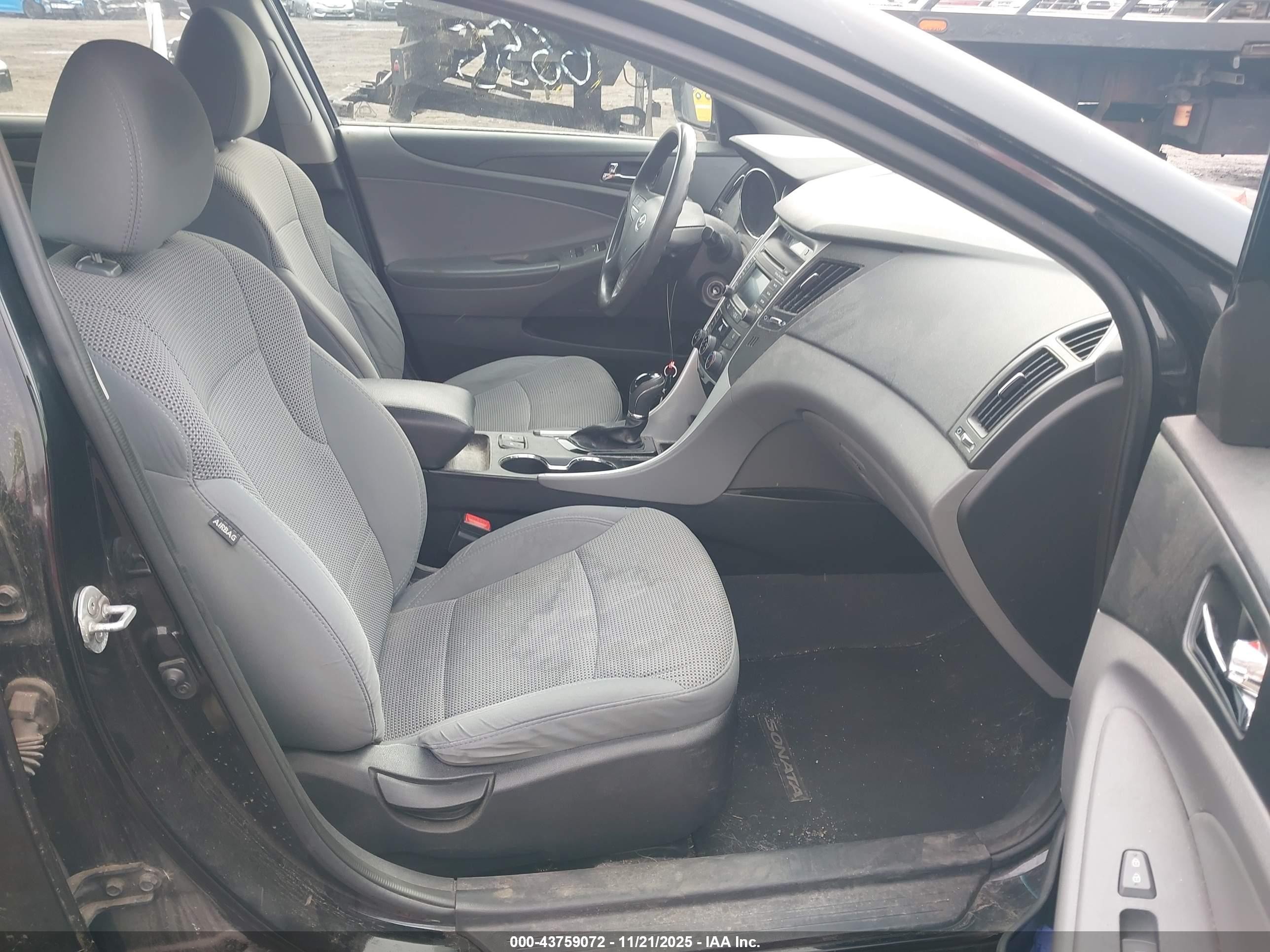 2014 Hyundai Sonata Gls Black vin: 5NPEB4AC9EH946947