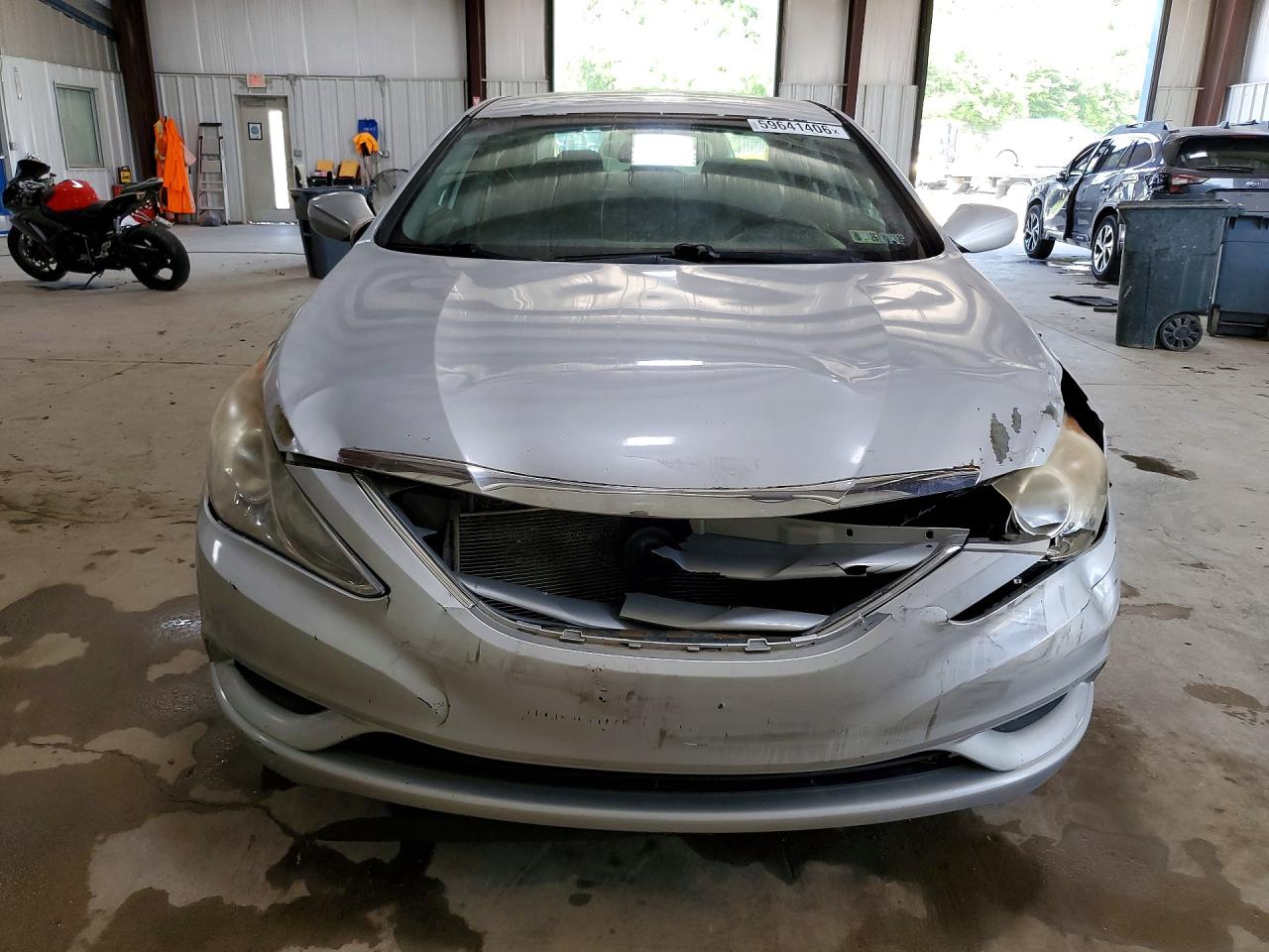 2011 Hyundai Sonata Gls Серебряный vin: 5NPEB4ACXBH014526
