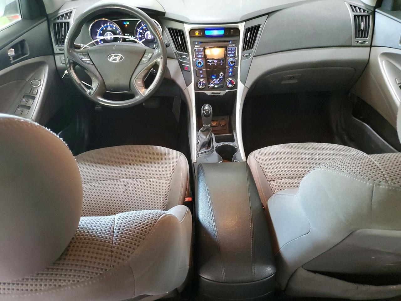 2011 Hyundai Sonata Gls Серебряный vin: 5NPEB4ACXBH014526