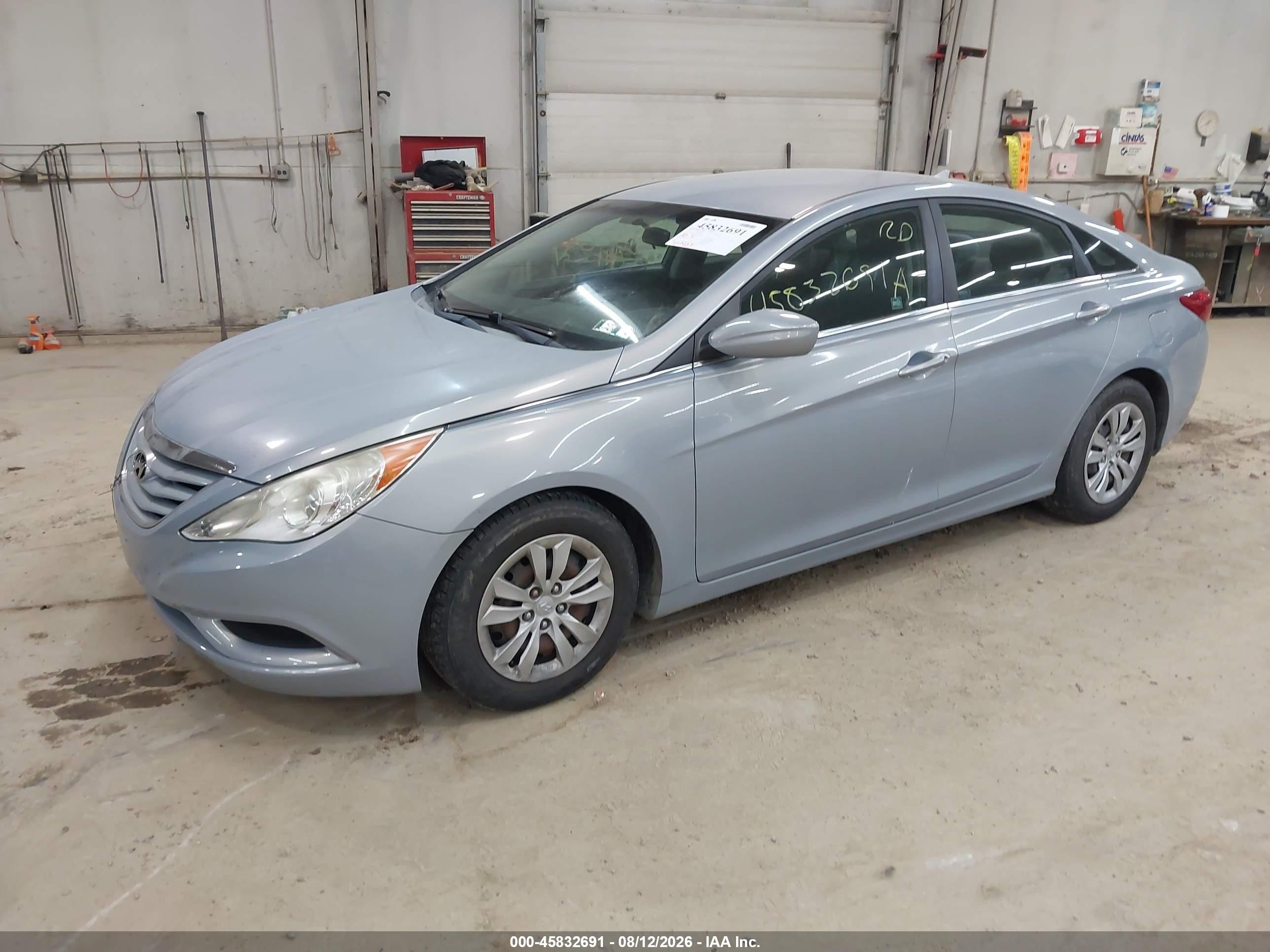 2011 Hyundai Sonata Gls Silver vin: 5NPEB4ACXBH030371