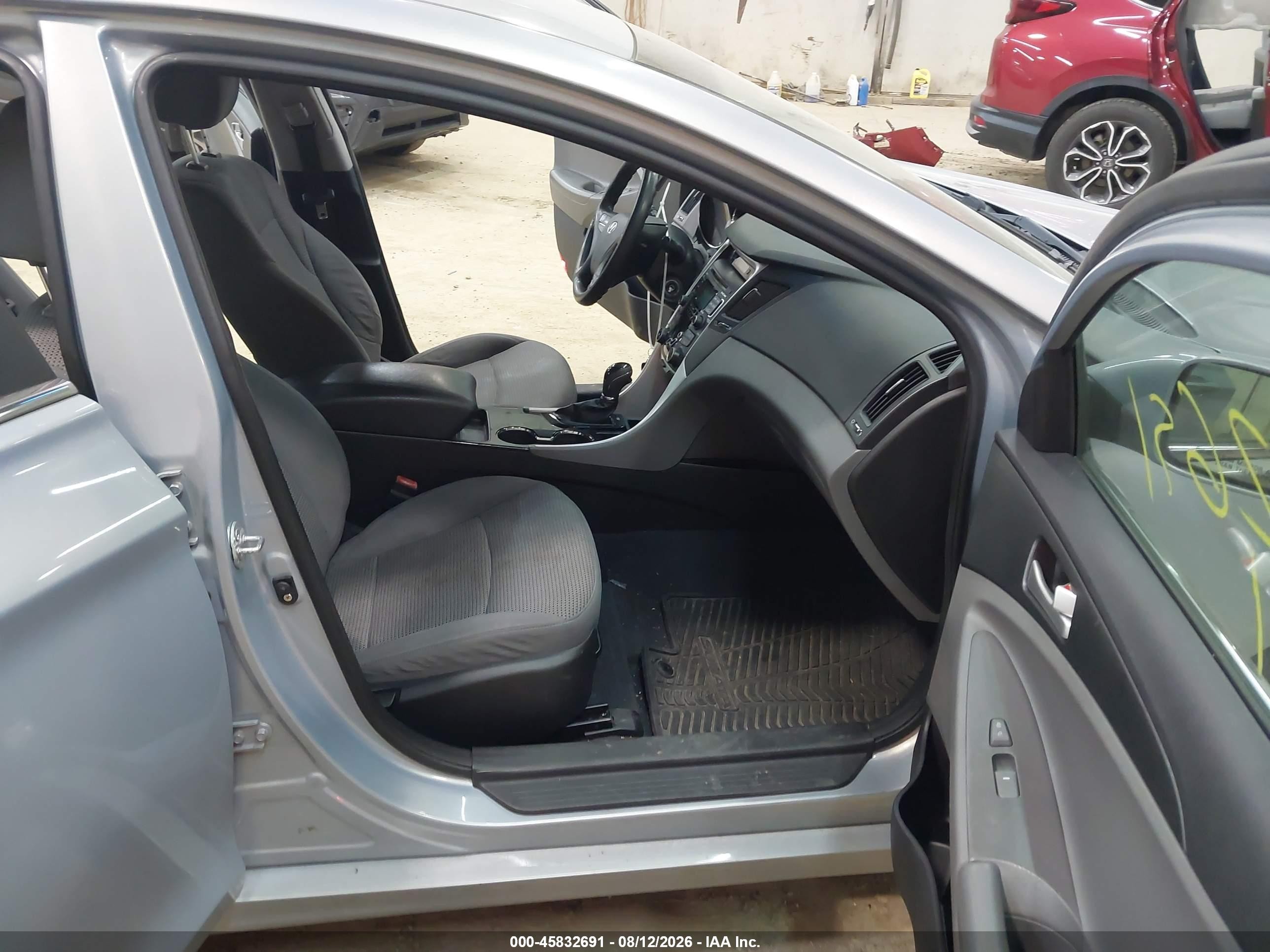 2011 Hyundai Sonata Gls Silver vin: 5NPEB4ACXBH030371