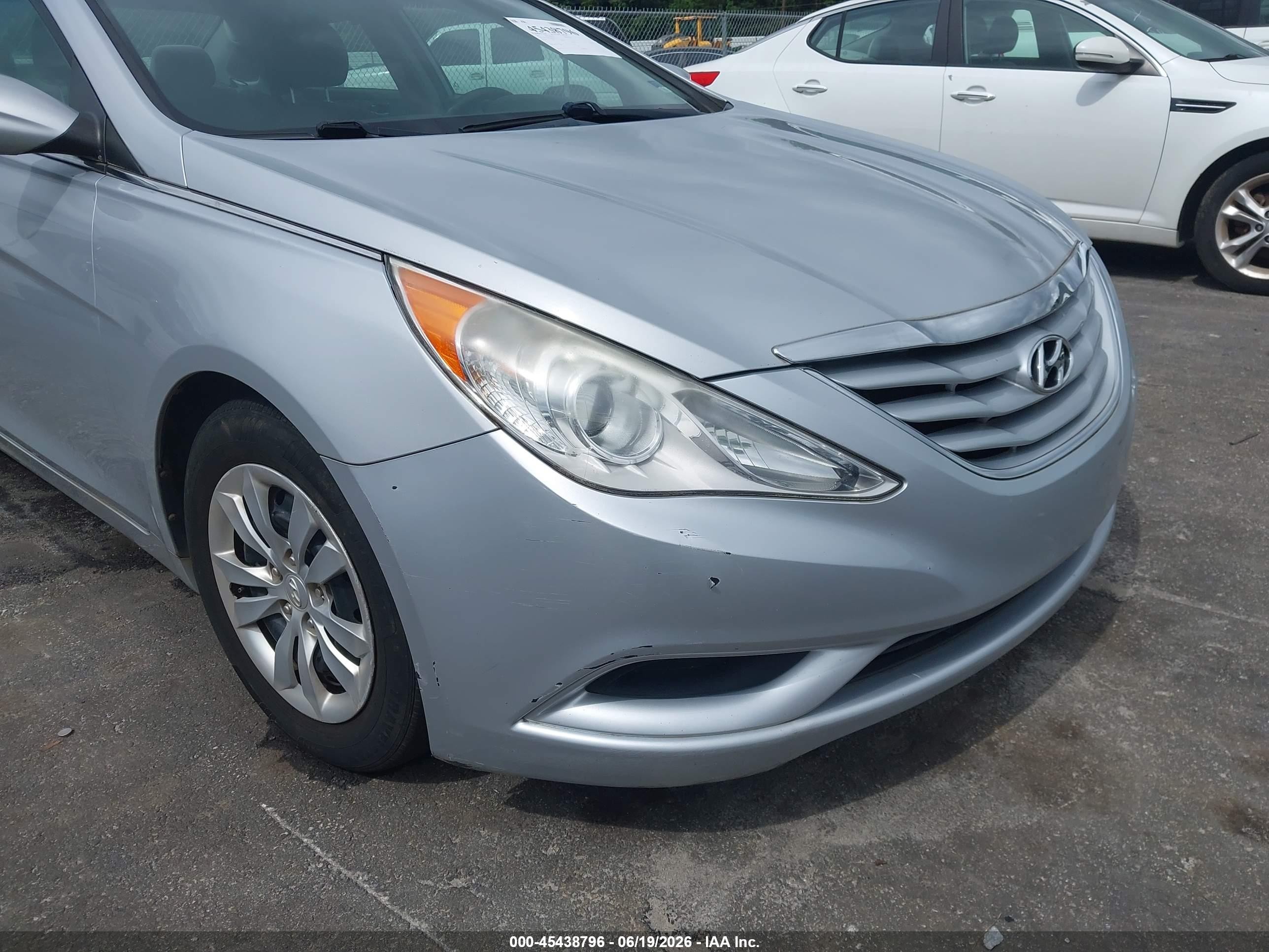 2011 Hyundai Sonata Gls Silver vin: 5NPEB4ACXBH043511