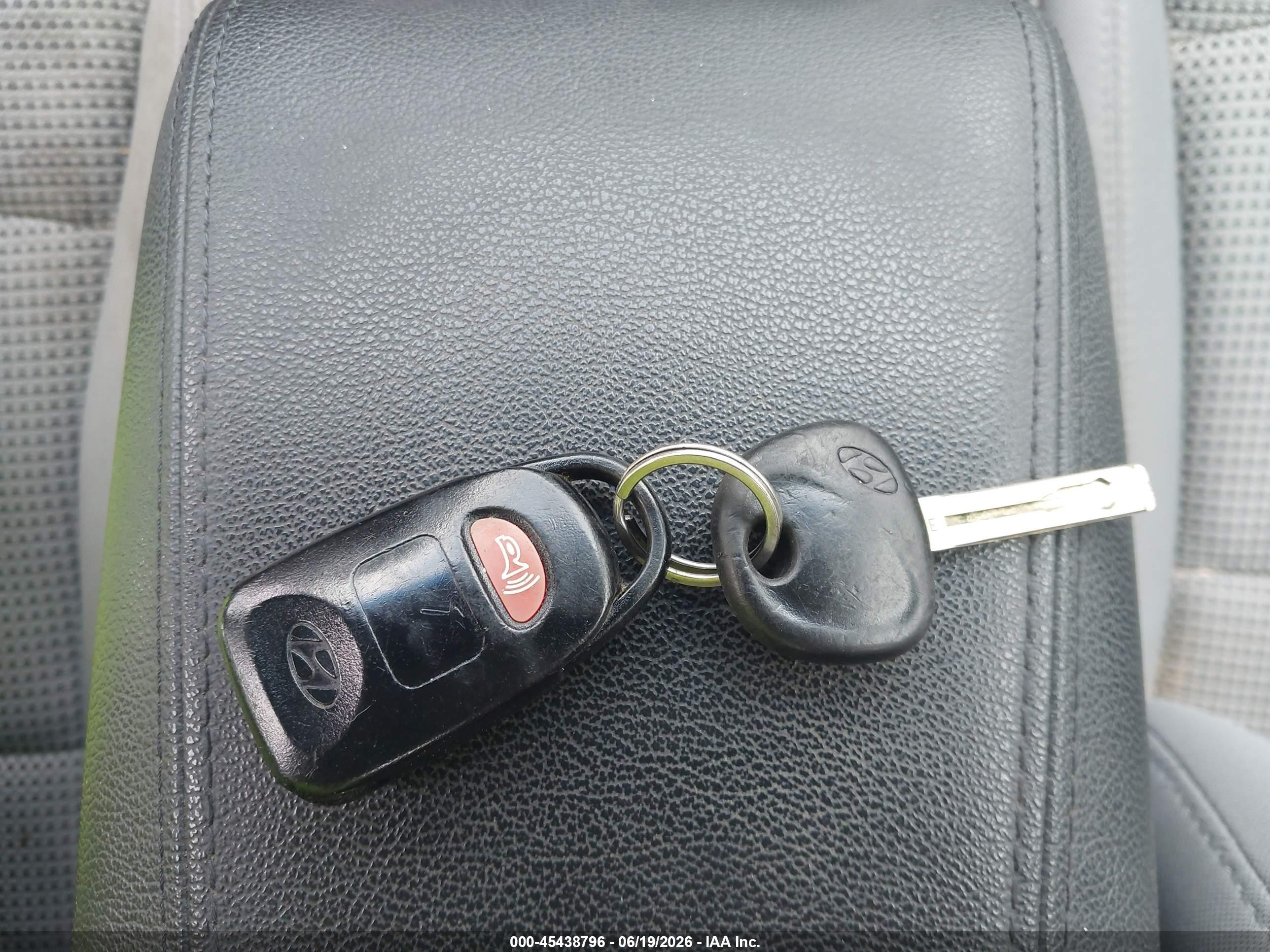 2011 Hyundai Sonata Gls Silver vin: 5NPEB4ACXBH043511
