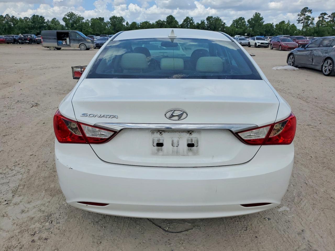 2011 Hyundai Sonata Gls White vin: 5NPEB4ACXBH107742