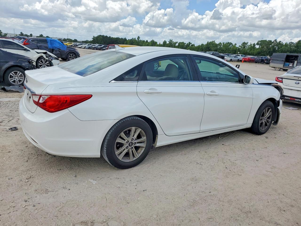 2011 Hyundai Sonata Gls White vin: 5NPEB4ACXBH107742