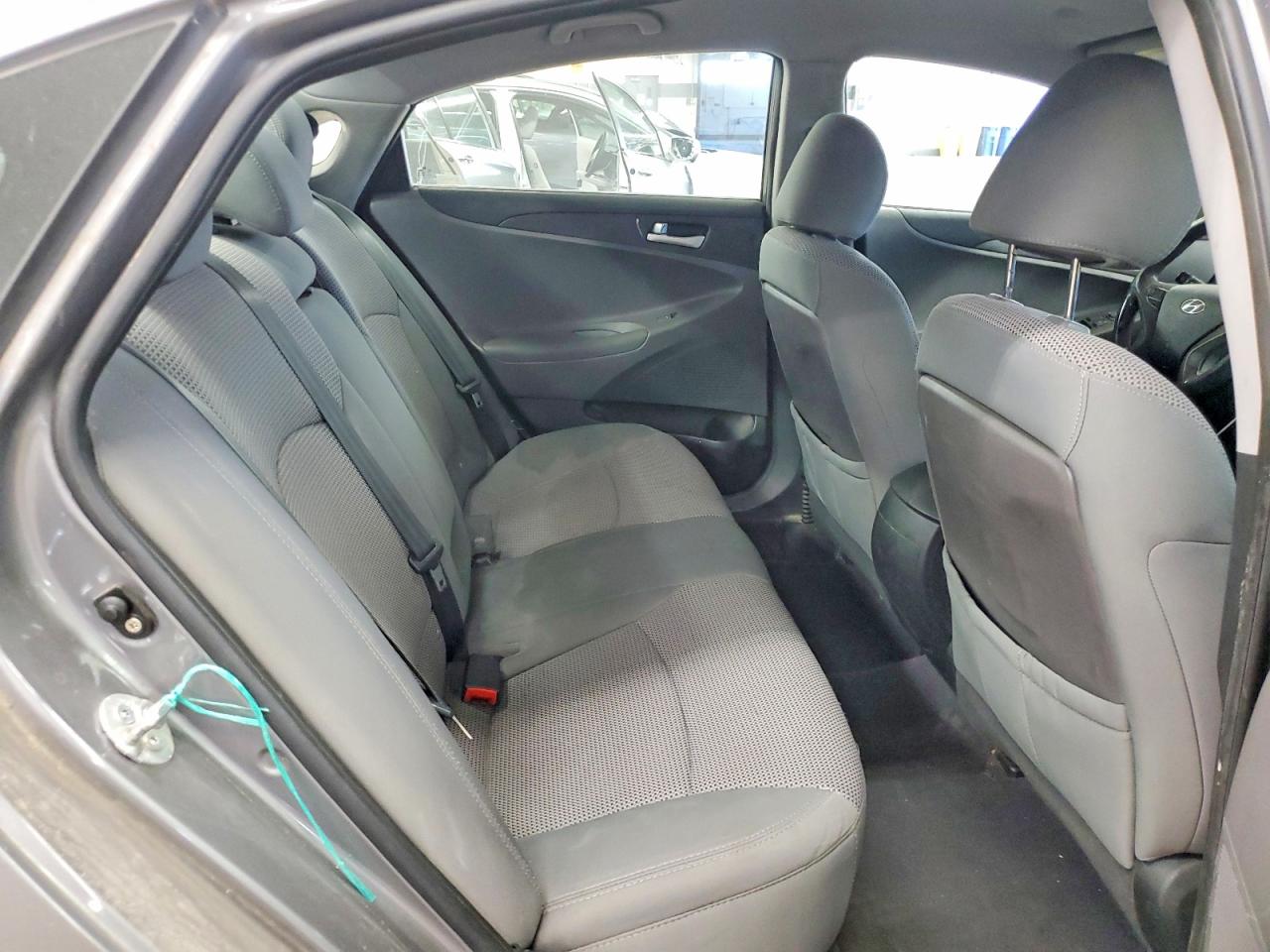 2011 Hyundai Sonata Gls Silver vin: 5NPEB4ACXBH233650