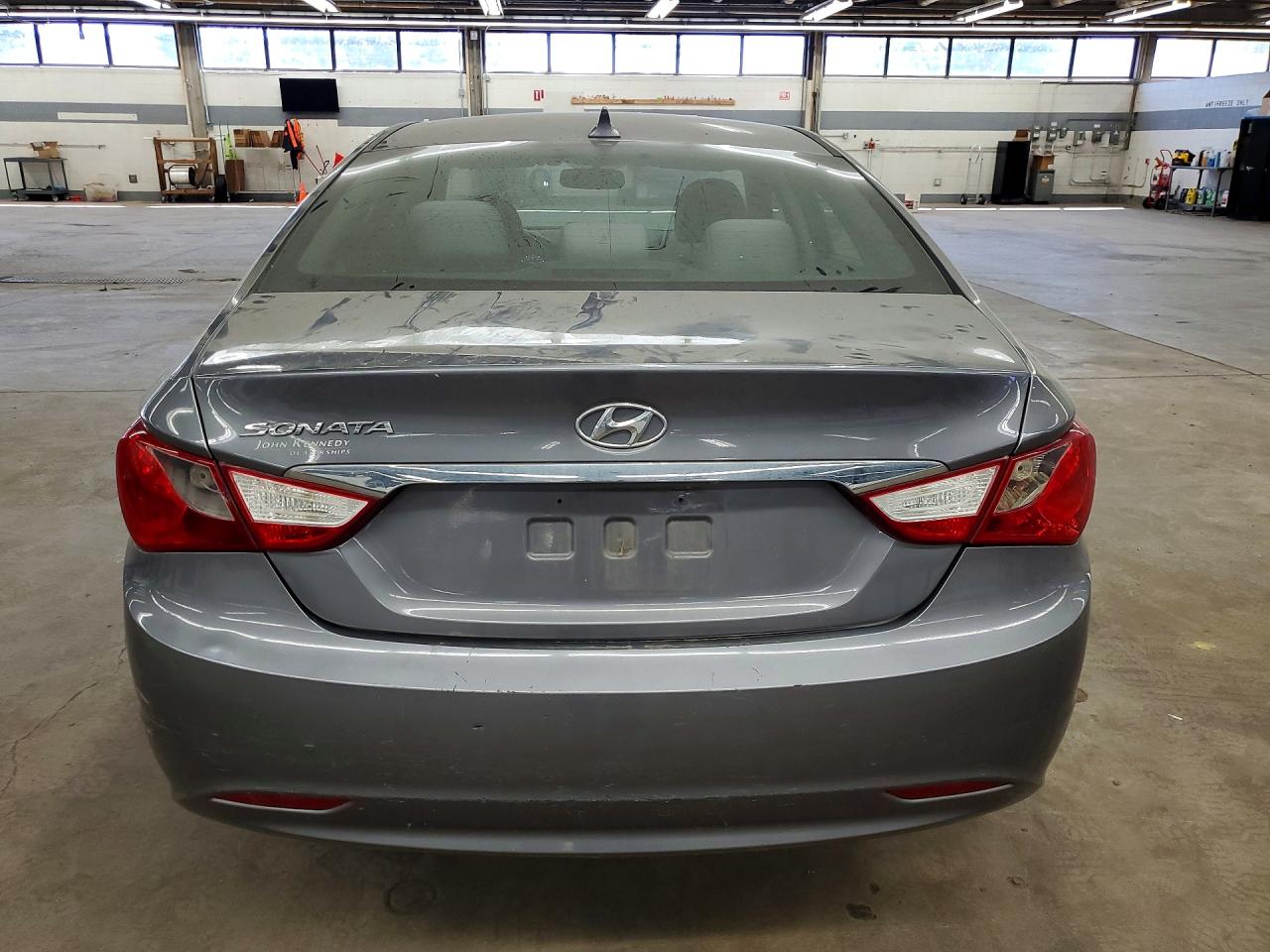 2011 Hyundai Sonata Gls Silver vin: 5NPEB4ACXBH233650
