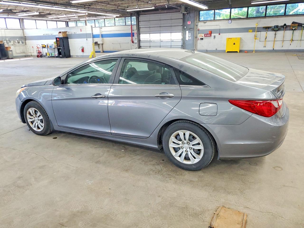 2011 Hyundai Sonata Gls Silver vin: 5NPEB4ACXBH233650