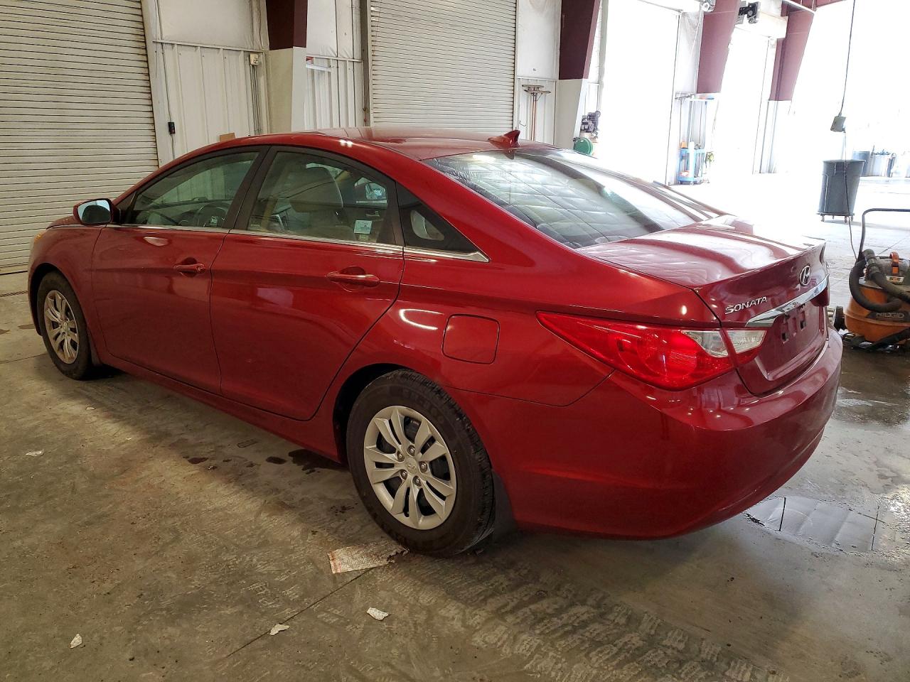 2011 Hyundai Sonata Gls Красный vin: 5NPEB4ACXBH265546