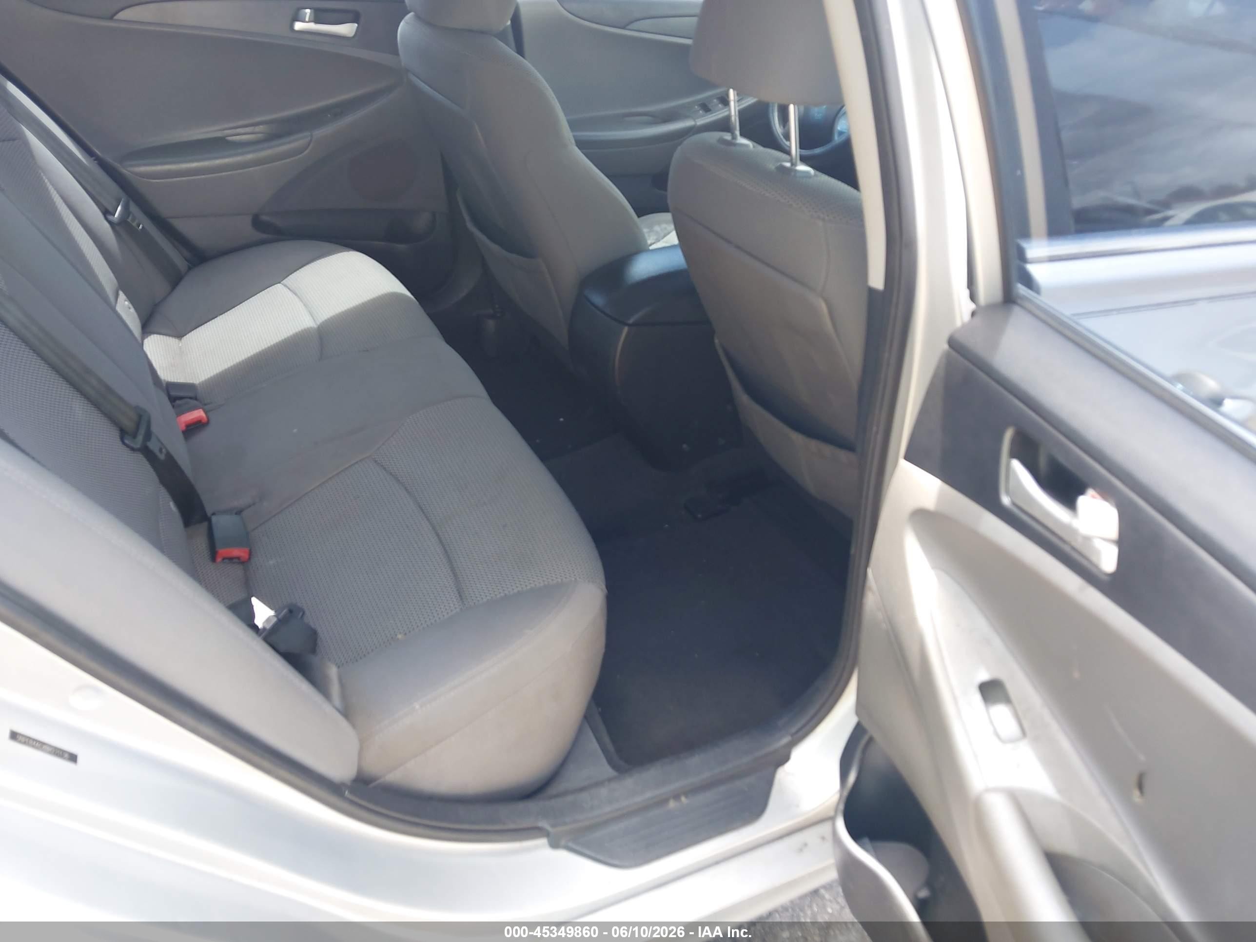 2011 Hyundai Sonata Gls Silver vin: 5NPEB4ACXBH271136