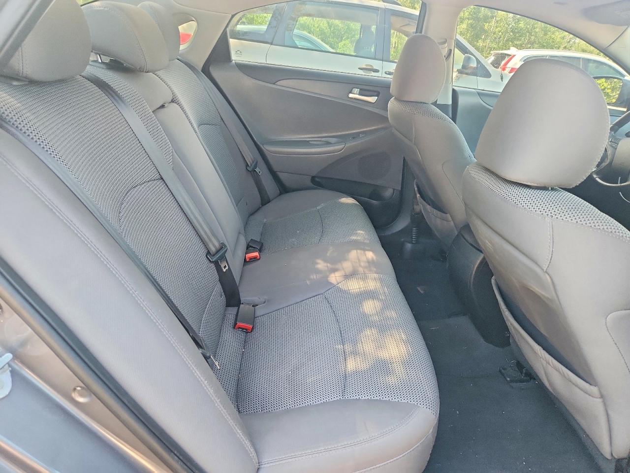 2012 Hyundai Sonata Gls Gray vin: 5NPEB4ACXCH327240