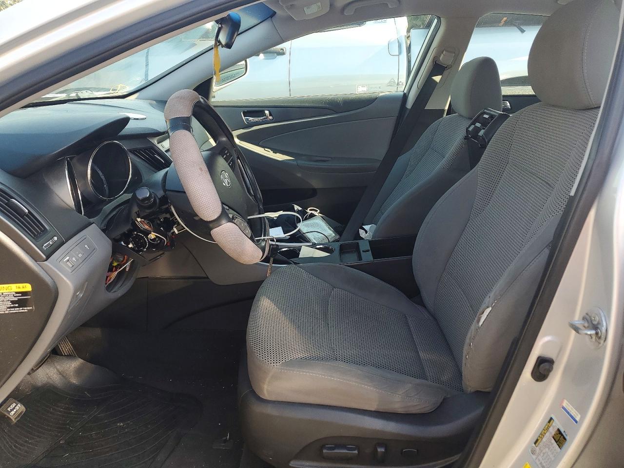 2012 Hyundai Sonata Gls Silver vin: 5NPEB4ACXCH374929