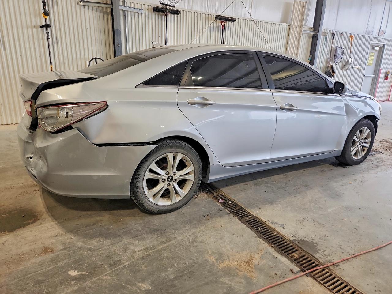 2012 Hyundai Sonata Gls Silver vin: 5NPEB4ACXCH376406