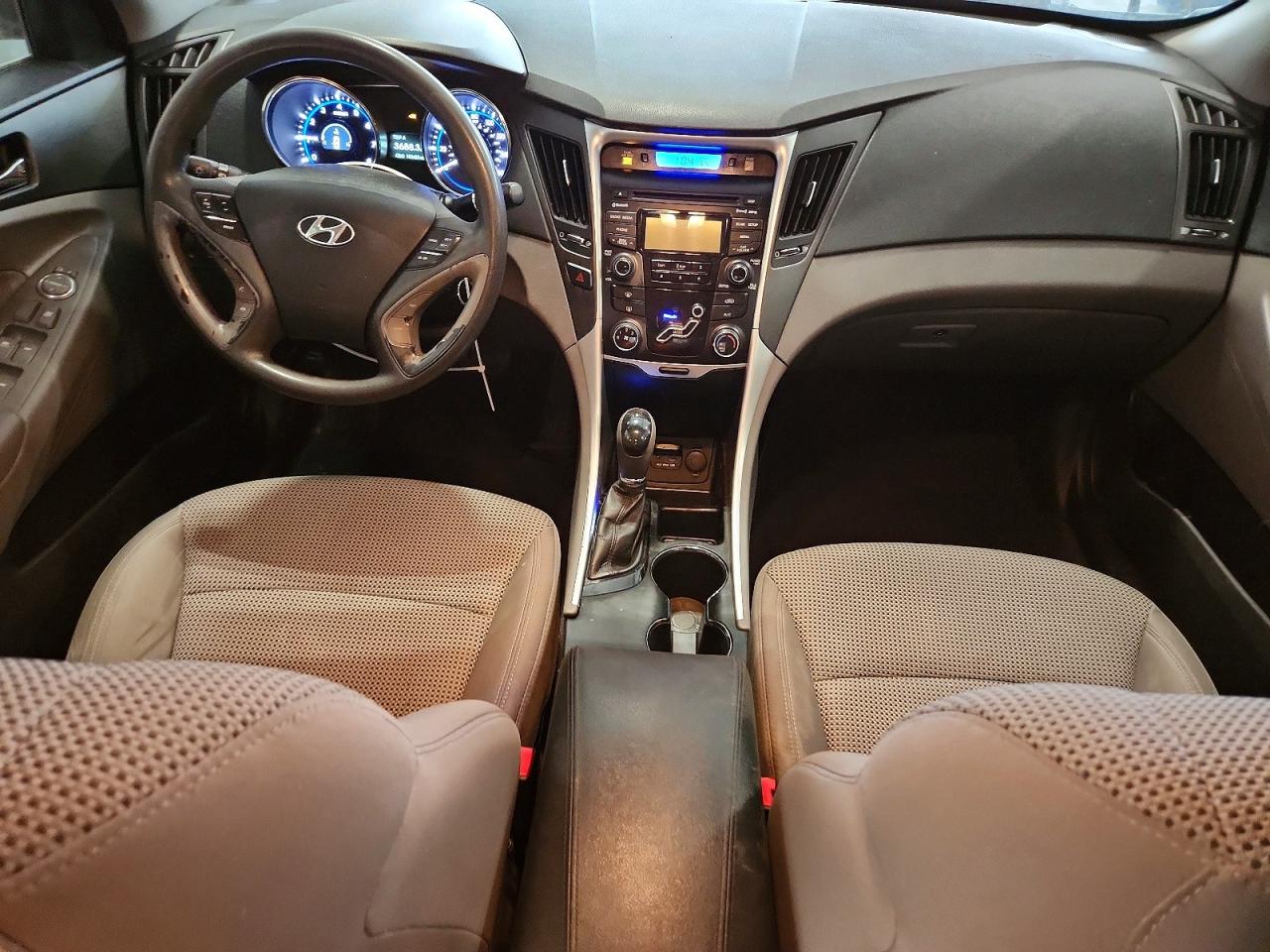 2012 Hyundai Sonata Gls Silver vin: 5NPEB4ACXCH376406