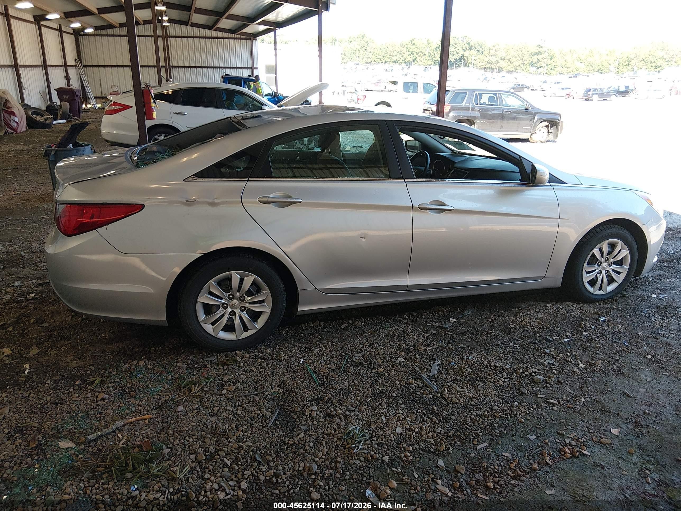2012 Hyundai Sonata Gls Silver vin: 5NPEB4ACXCH380083