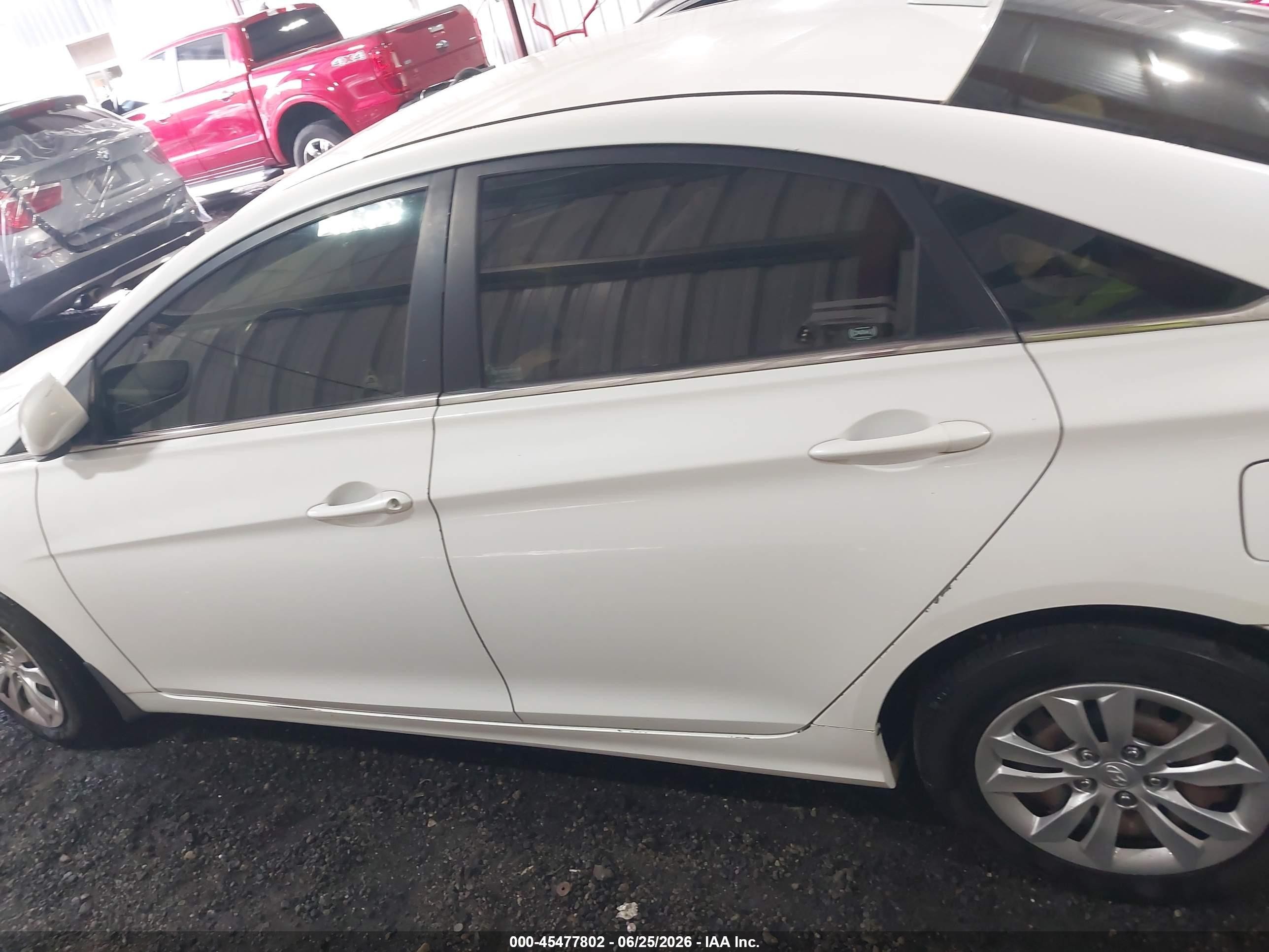 2012 Hyundai Sonata Gls Белый vin: 5NPEB4ACXCH410361
