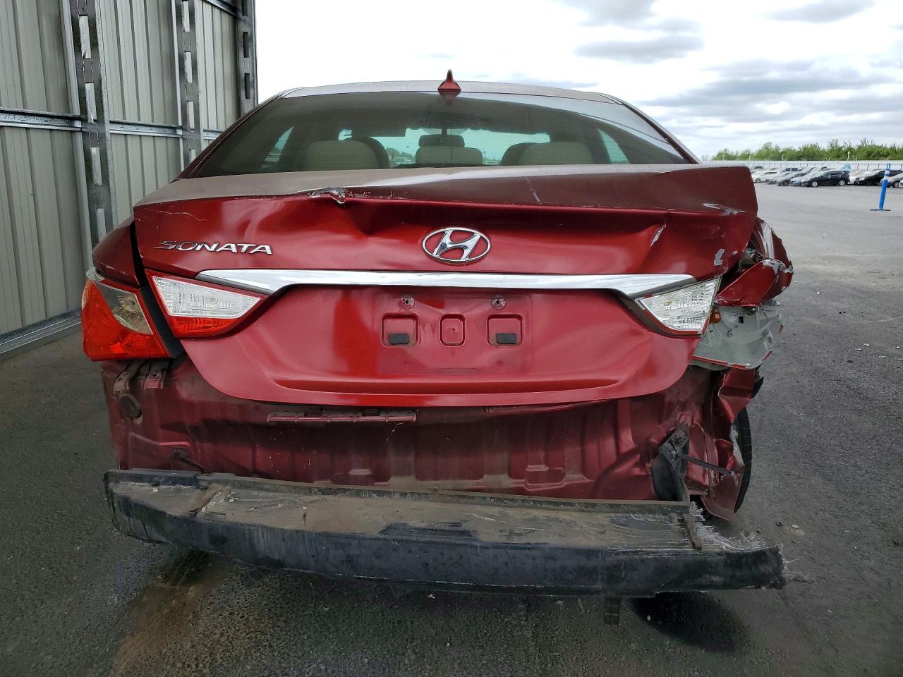 2012 Hyundai Sonata Gls Red vin: 5NPEB4ACXCH477333