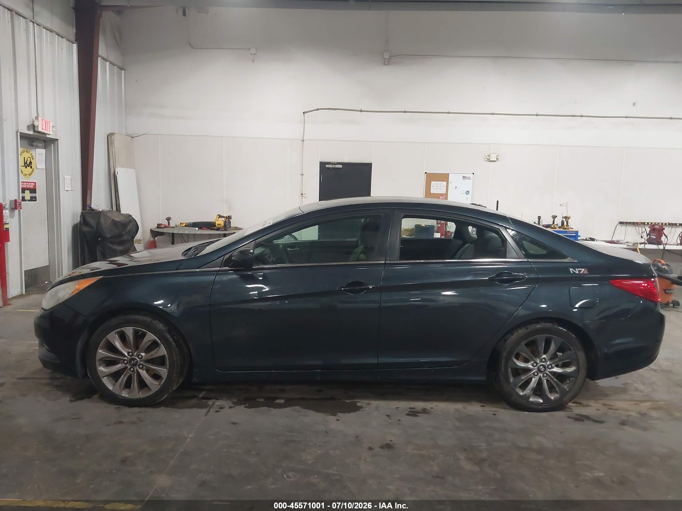 2012 Hyundai Sonata Gls Dark Blue vin: 5NPEB4ACXCH487294
