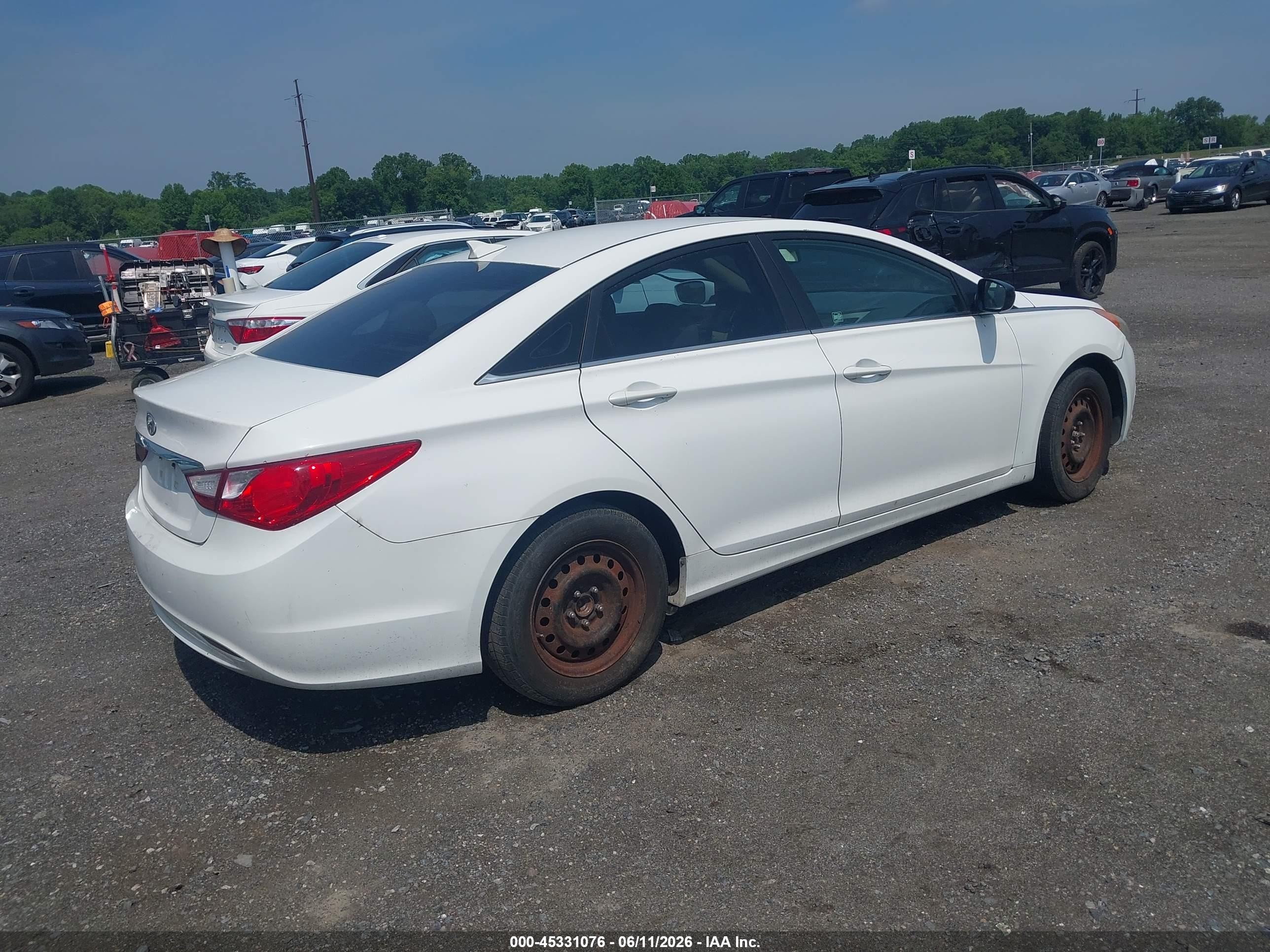 2013 Hyundai Sonata Gls Белый vin: 5NPEB4ACXDH618211