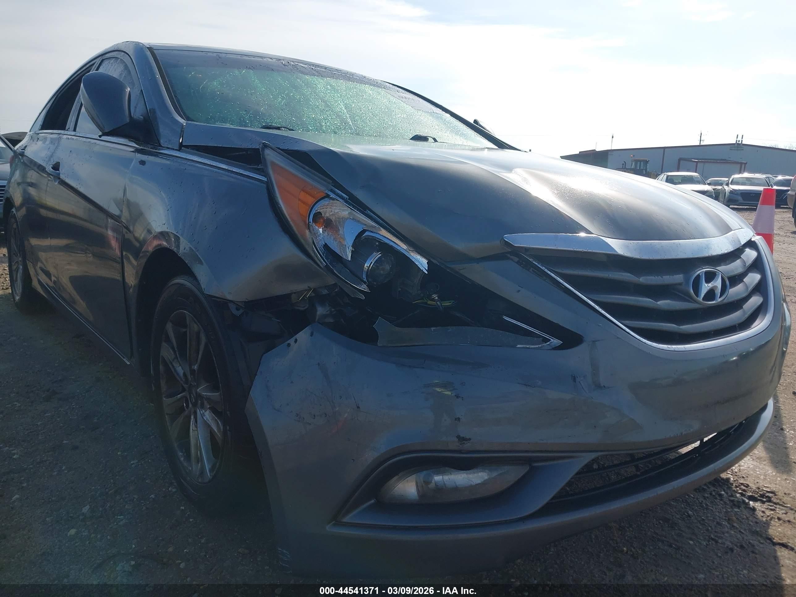 2013 Hyundai Sonata Gls Gray vin: 5NPEB4ACXDH625322