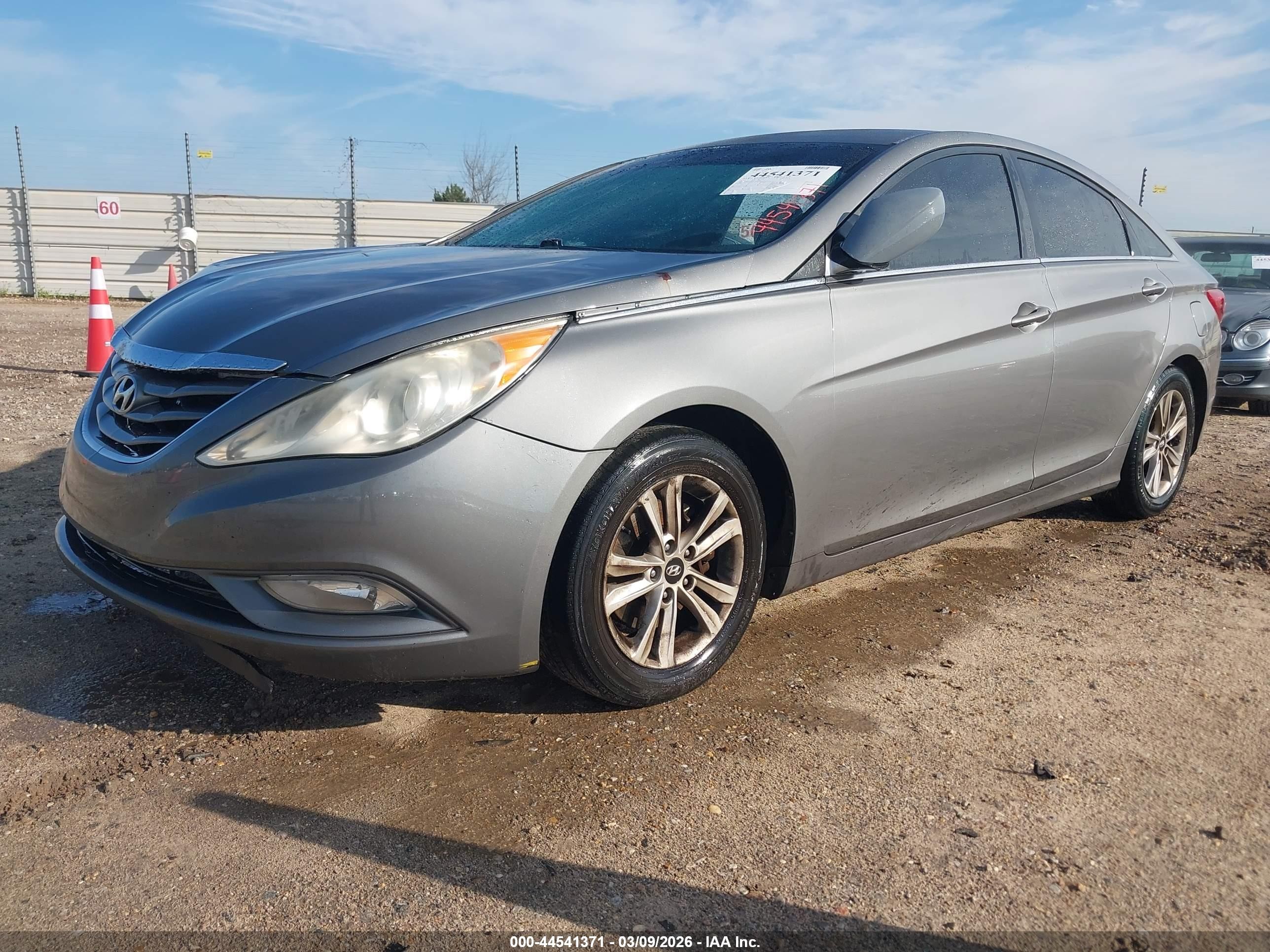 2013 Hyundai Sonata Gls Gray vin: 5NPEB4ACXDH625322