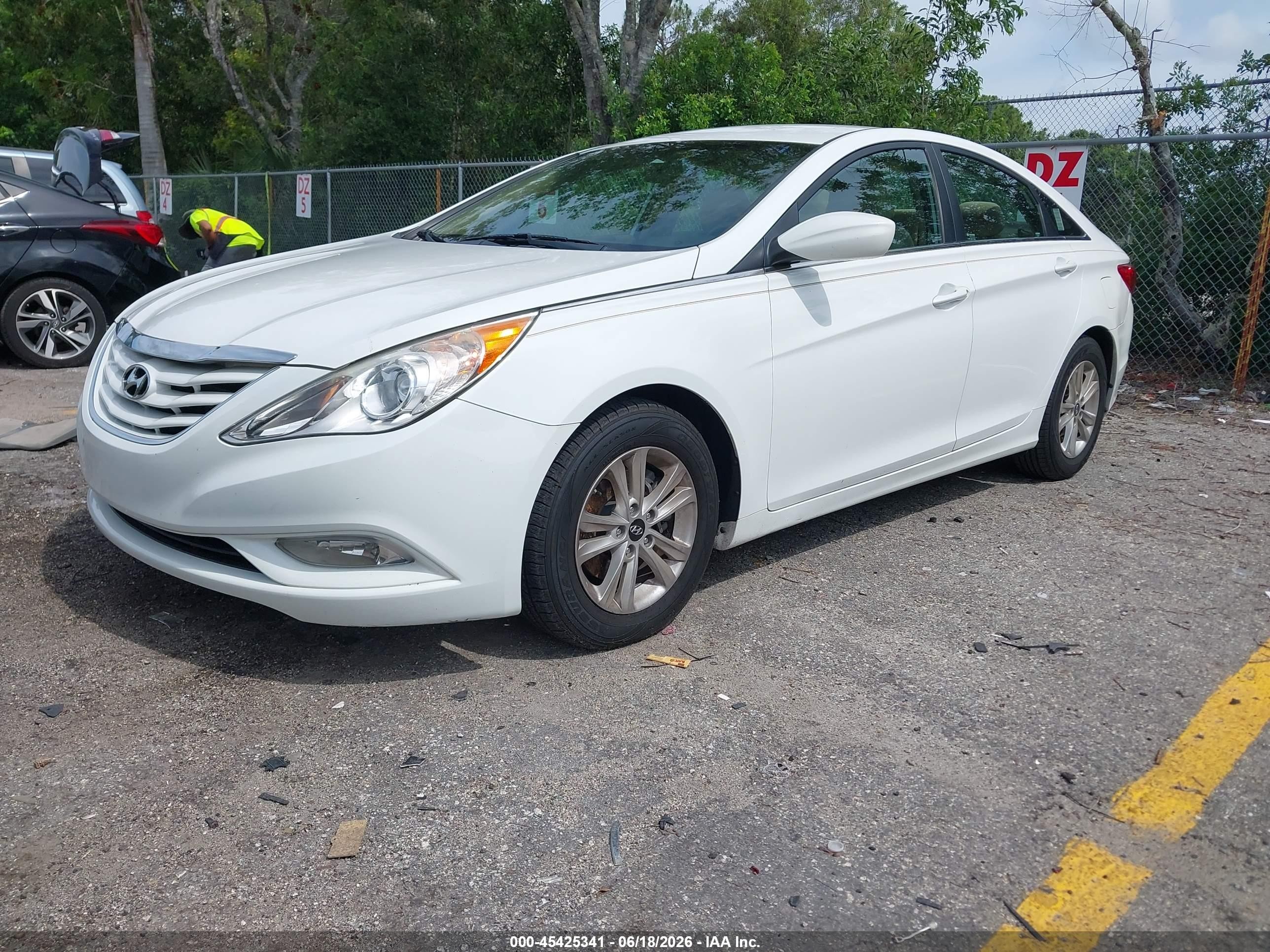 2013 Hyundai Sonata Gls White vin: 5NPEB4ACXDH702318