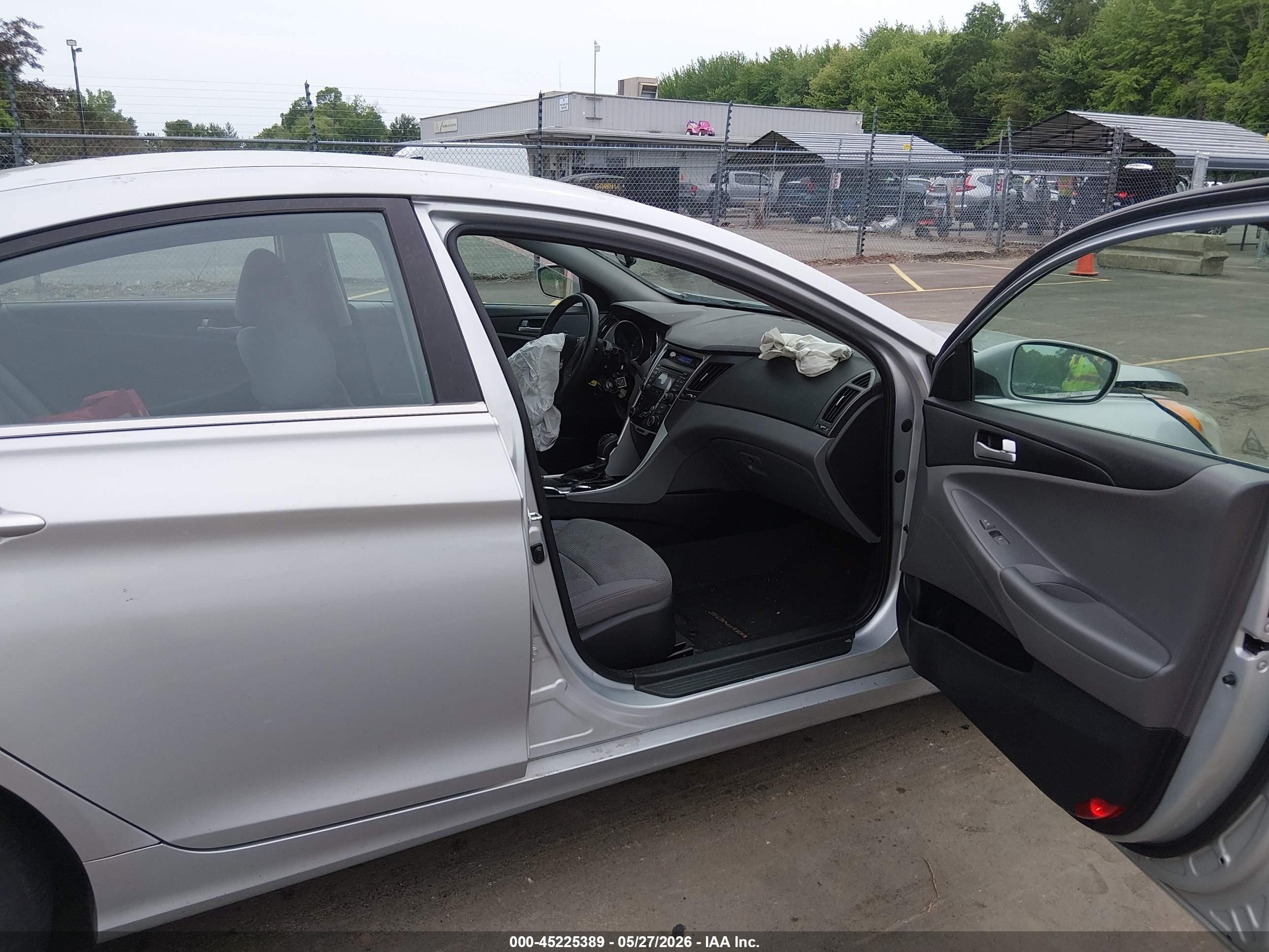 2013 Hyundai Sonata Gls Silver vin: 5NPEB4ACXDH788696