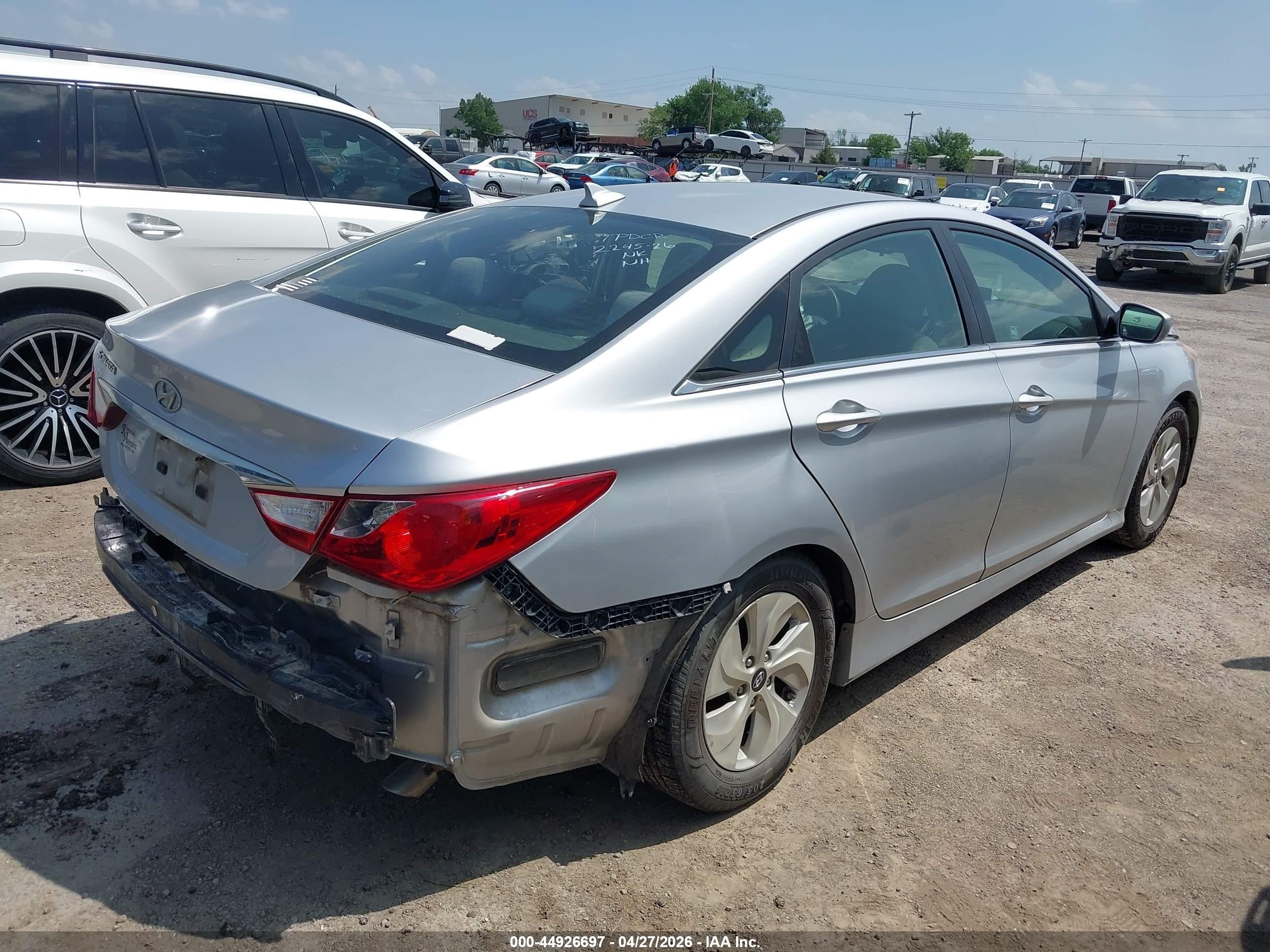 2014 Hyundai Sonata Gls Серебряный vin: 5NPEB4ACXEH811766