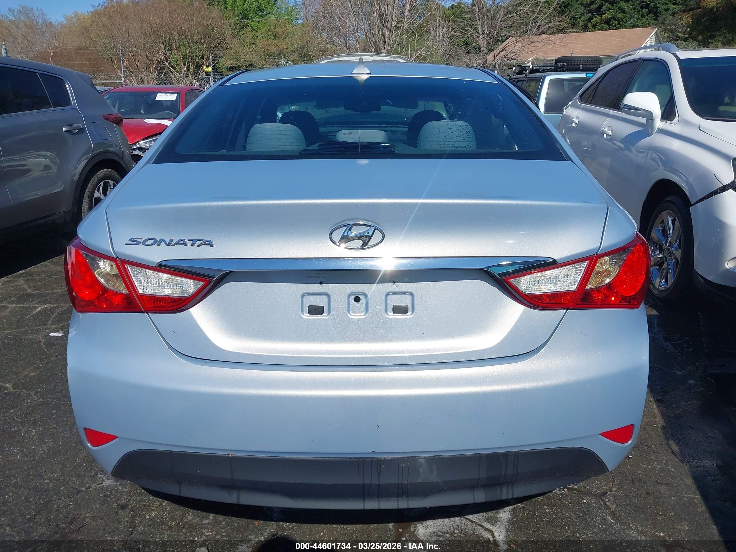 2014 Hyundai Sonata Gls Light Blue vin: 5NPEB4ACXEH844931