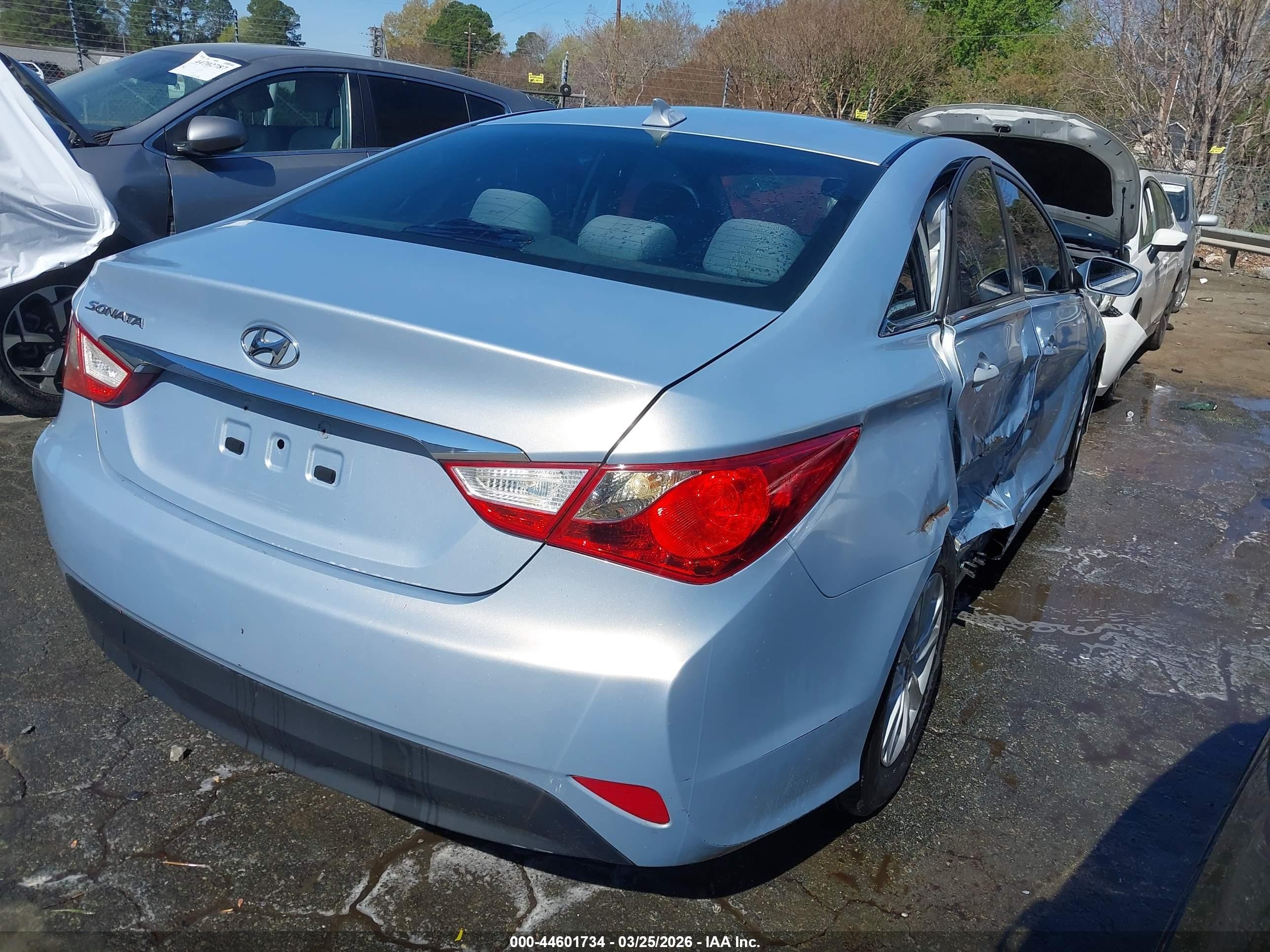 2014 Hyundai Sonata Gls Light Blue vin: 5NPEB4ACXEH844931