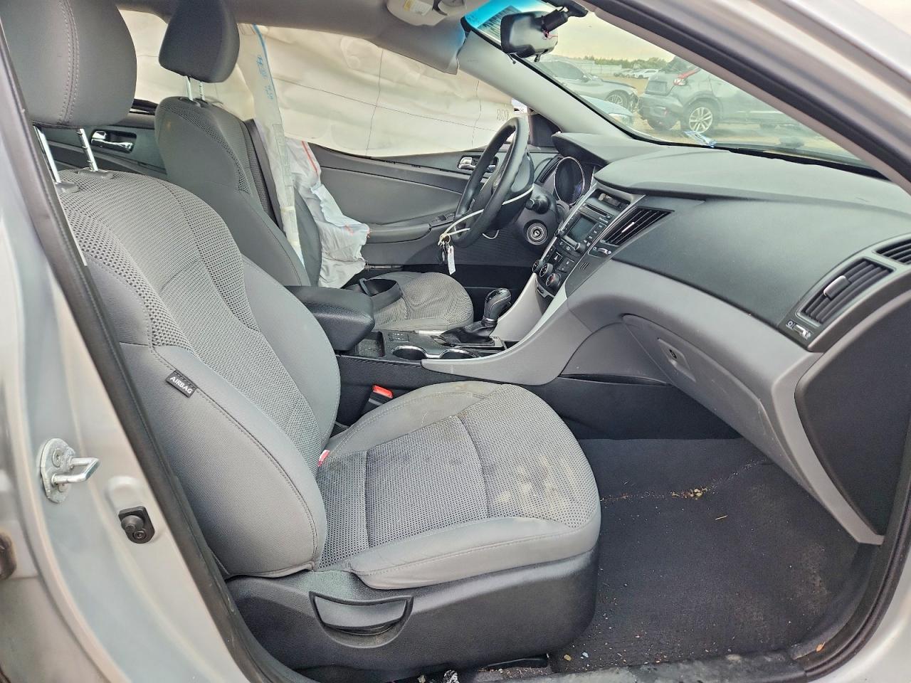 2014 Hyundai Sonata Gls Silver vin: 5NPEB4ACXEH854679