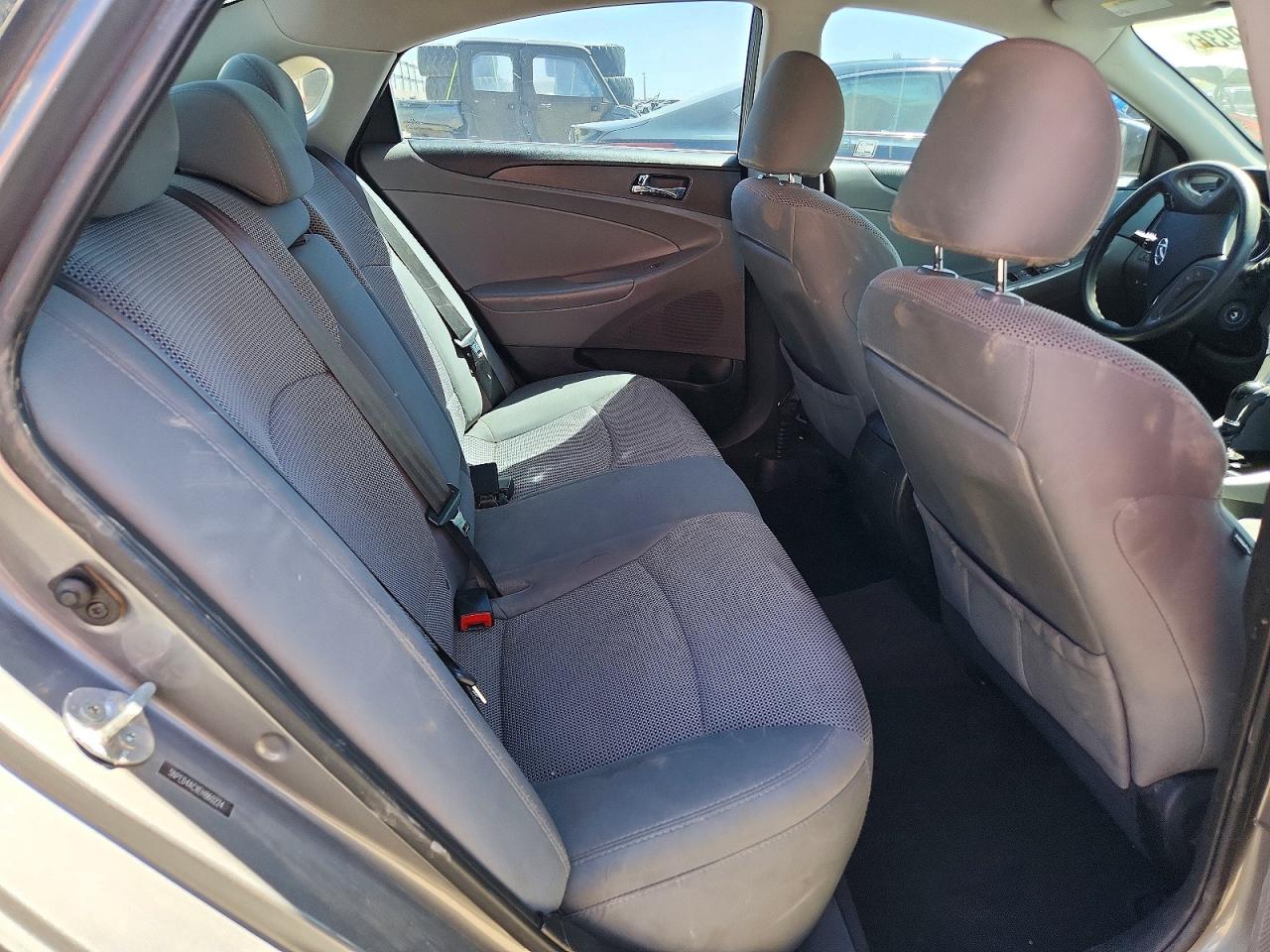 2014 Hyundai Sonata Gls Silver vin: 5NPEB4ACXEH860224